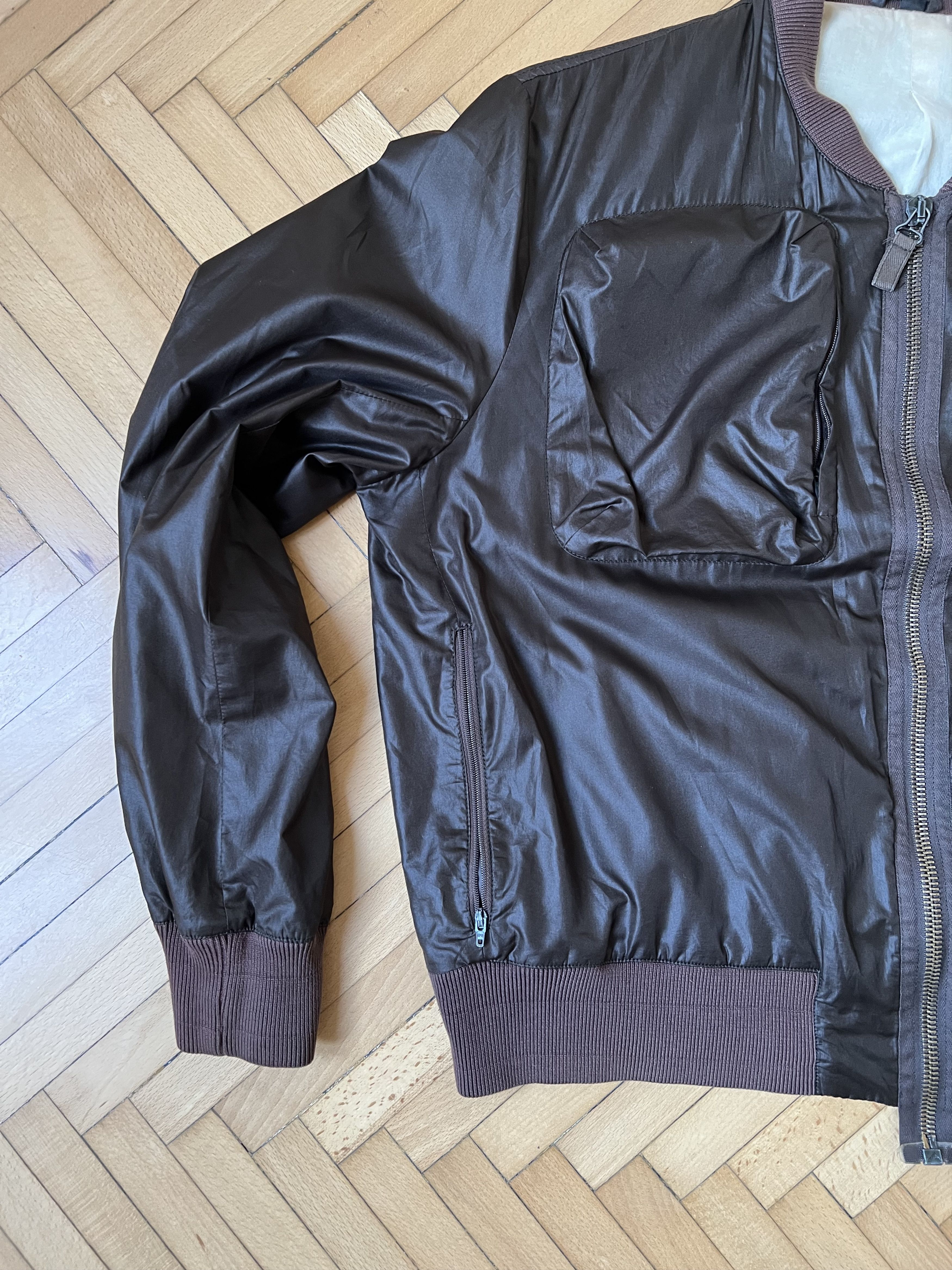 Helmut Lang HELMUT LANG satin cargo pocket bomber made in Italy Size US L / EU 52-54 / 3 - 13 Thumbnail