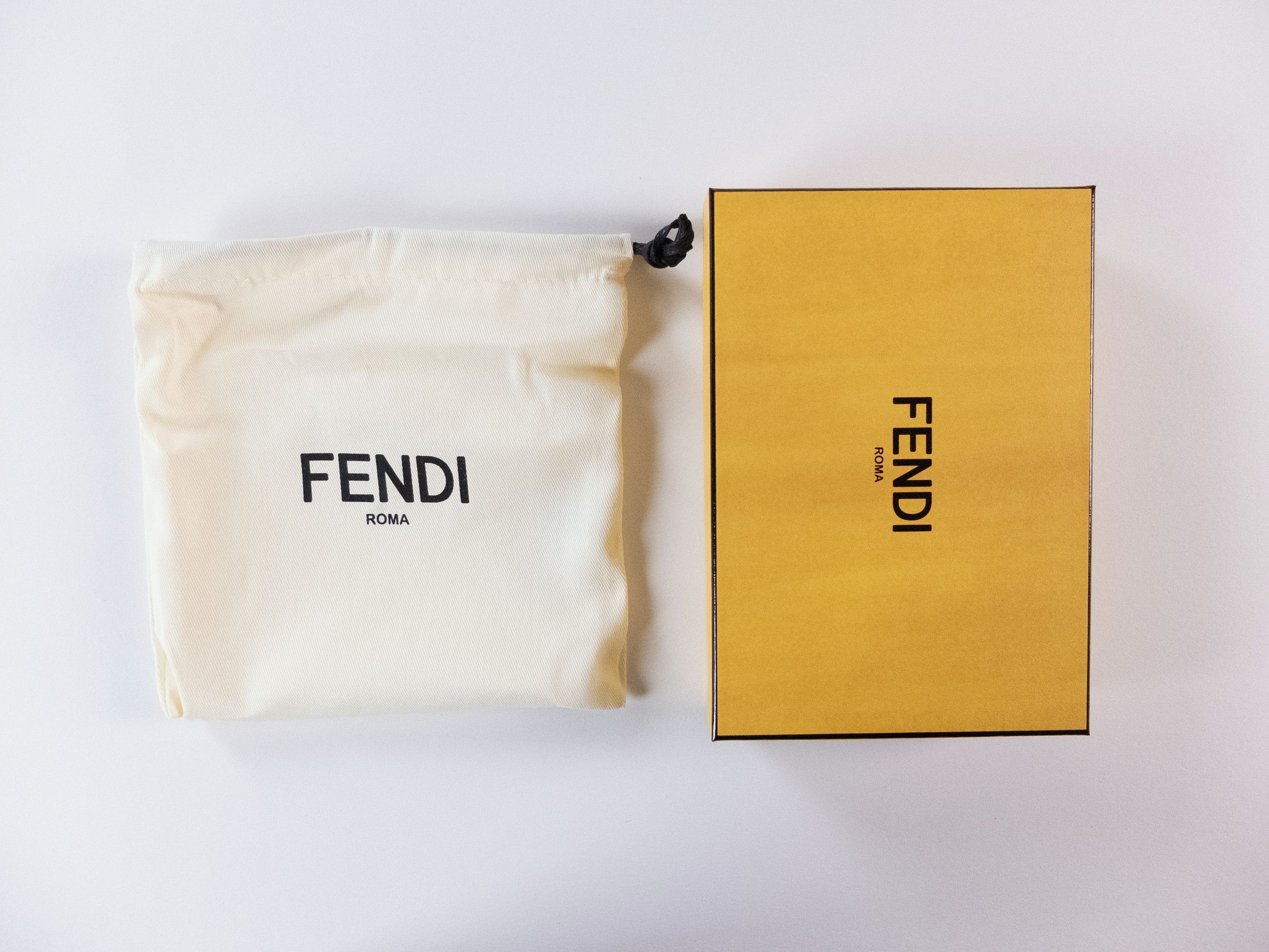Fendi FENDI beige leather refillable notebook with metal FF logo Size ONE SIZE - 10 Thumbnail