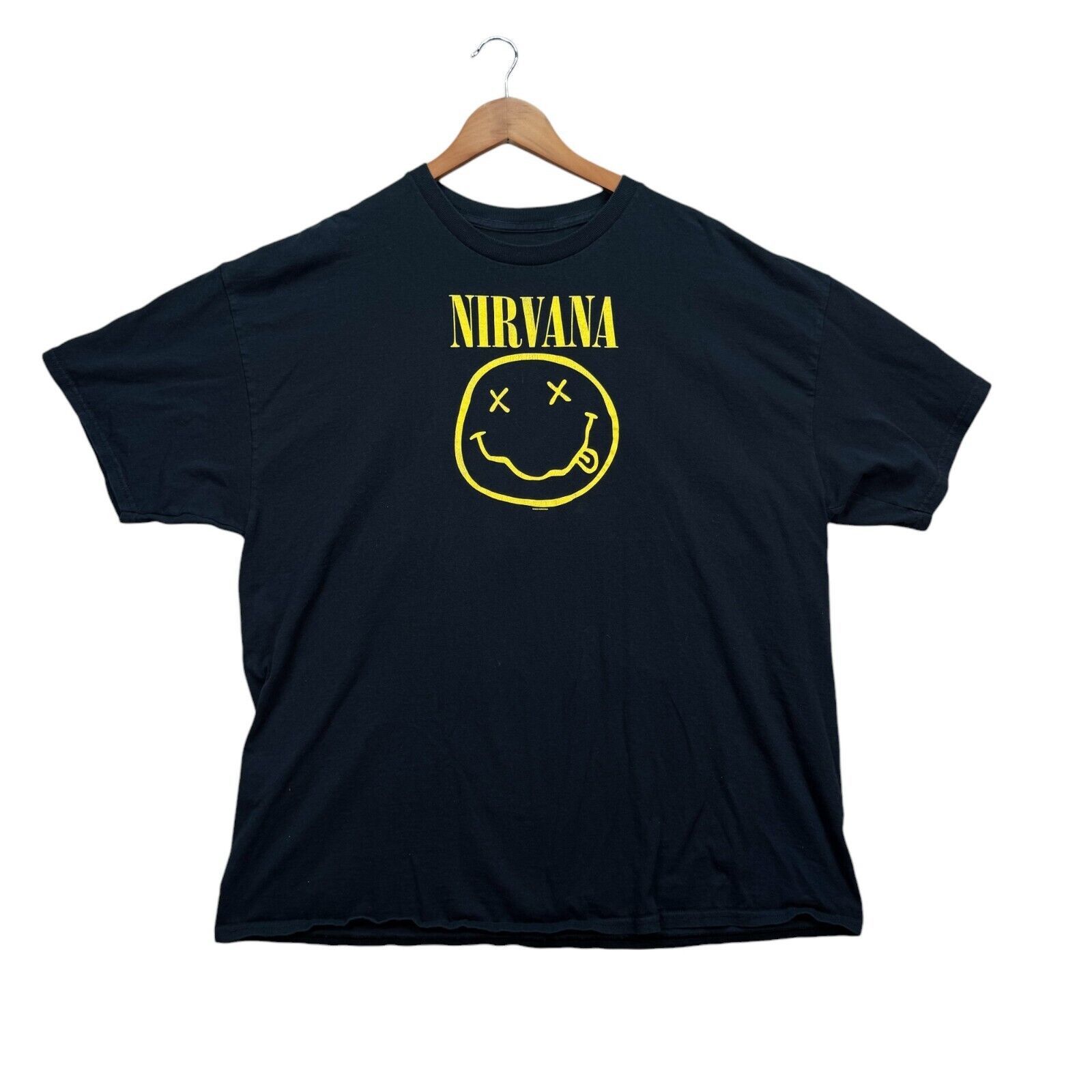 Nirvana Nirvana Smiley T-Shirt Band Grunge Song List Whores 2003 Size US XXL / EU 58 / 5 - 2 Thumbnail