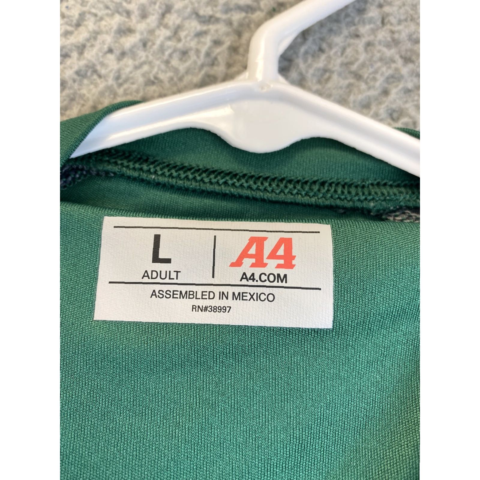 Logo 7 A4 Mountain Vista shirt L Graphic Logo T-Shirt green / 33-55 Size US L / EU 52-54 / 3 - 6 Thumbnail