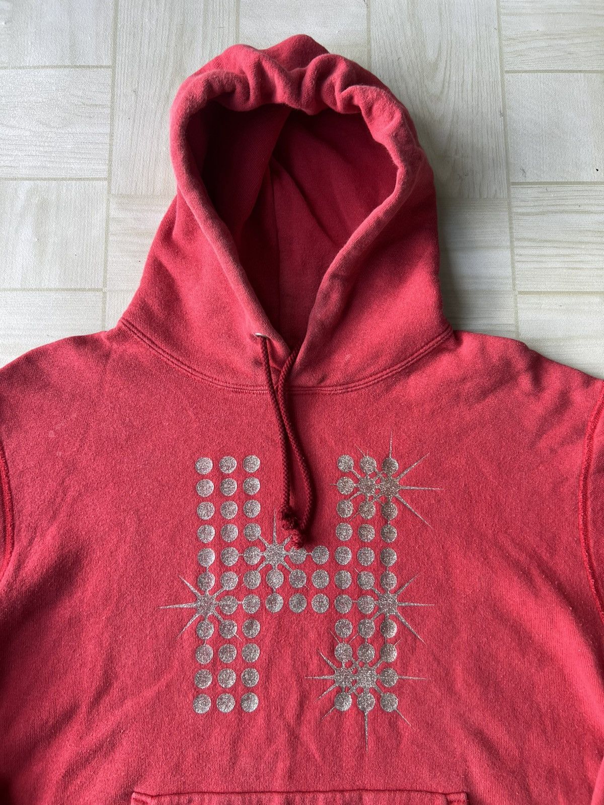 Hysteric Glamour Vintage Hysteric Glamour Rhinestone Swarowski H Logo Hoodie Size US S / EU 44-46 / 1 - 1 Thumbnail