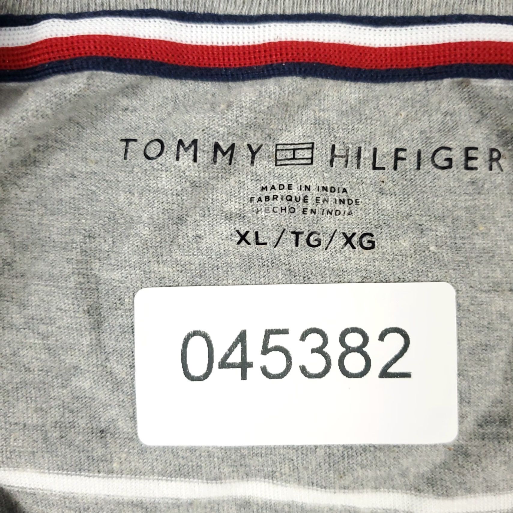 Tommy Hilfiger Tommy Hilfiger Gray Striped T-Shirt Mens Adult XL Casual Short Sleeve Regular Fit Size US XL / EU 56 / 4 - 7 Thumbnail