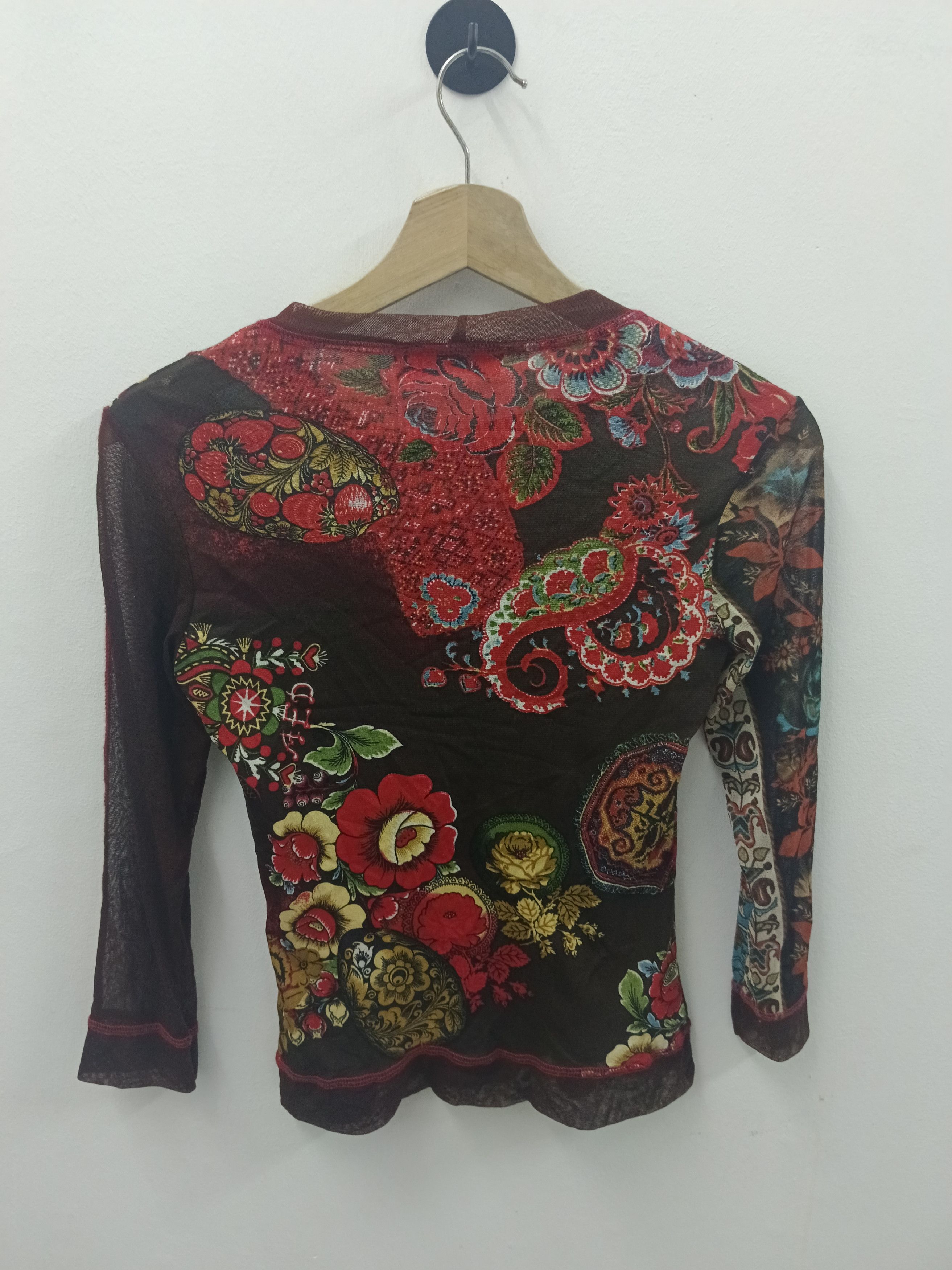 Other Vintage Quinze Heures Trente Paris Mesh Graphic Top(SIZE 2) Size M / US 6-8 / IT 42-44 - 2 Thumbnail
