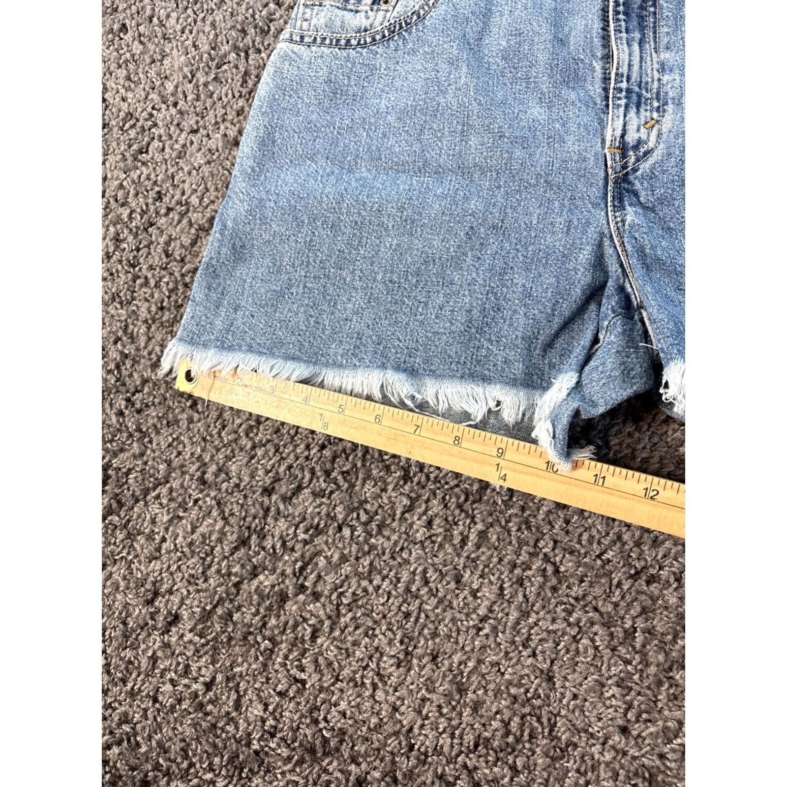 Levi's VINTAGE Levi's 555 Denim Shorts Women 32 High Rise Light Wash Frayed Blue 90s Hot Pants Casual Summer Spring Jeans Shorts Mens Women Girls Size 24" / US 00 / IT 34 - 3 Thumbnail