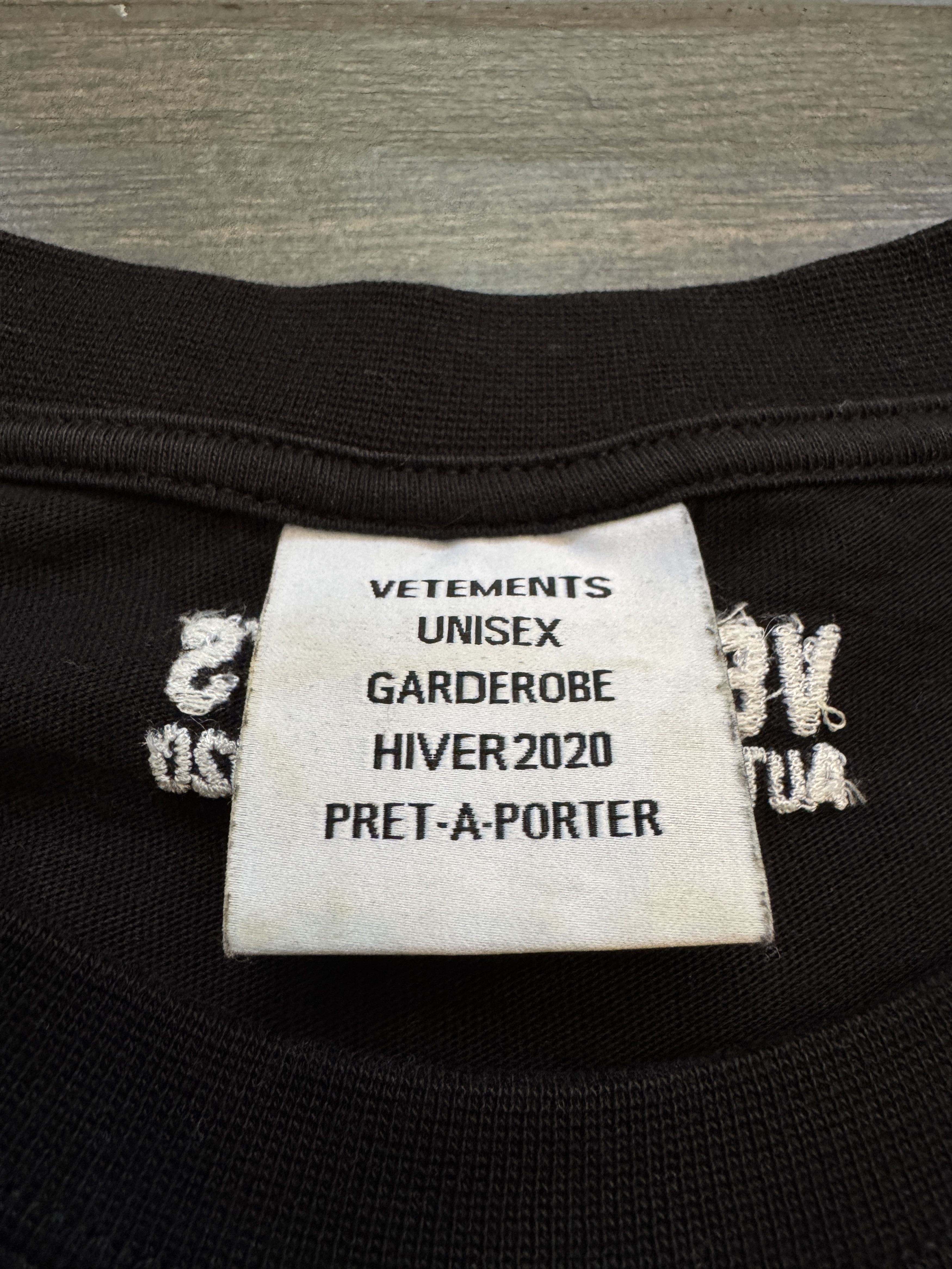 Vetements Vetements Shock Site Faces of Death Warning Tee Size US L / EU 52-54 / 3 - 5 Thumbnail
