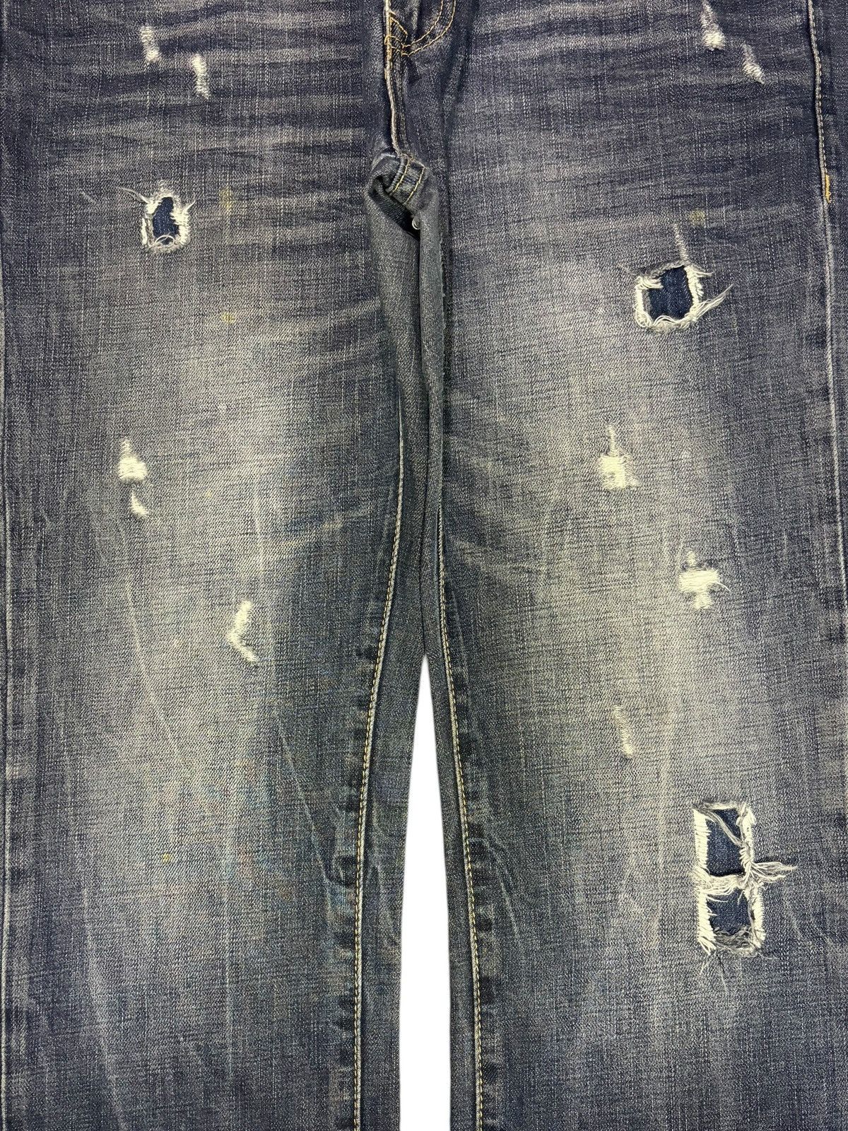 Dsquared2 Vintage Japanese Brand Faded Wash Patch Distress Jeans Size US 33 - 3 Thumbnail