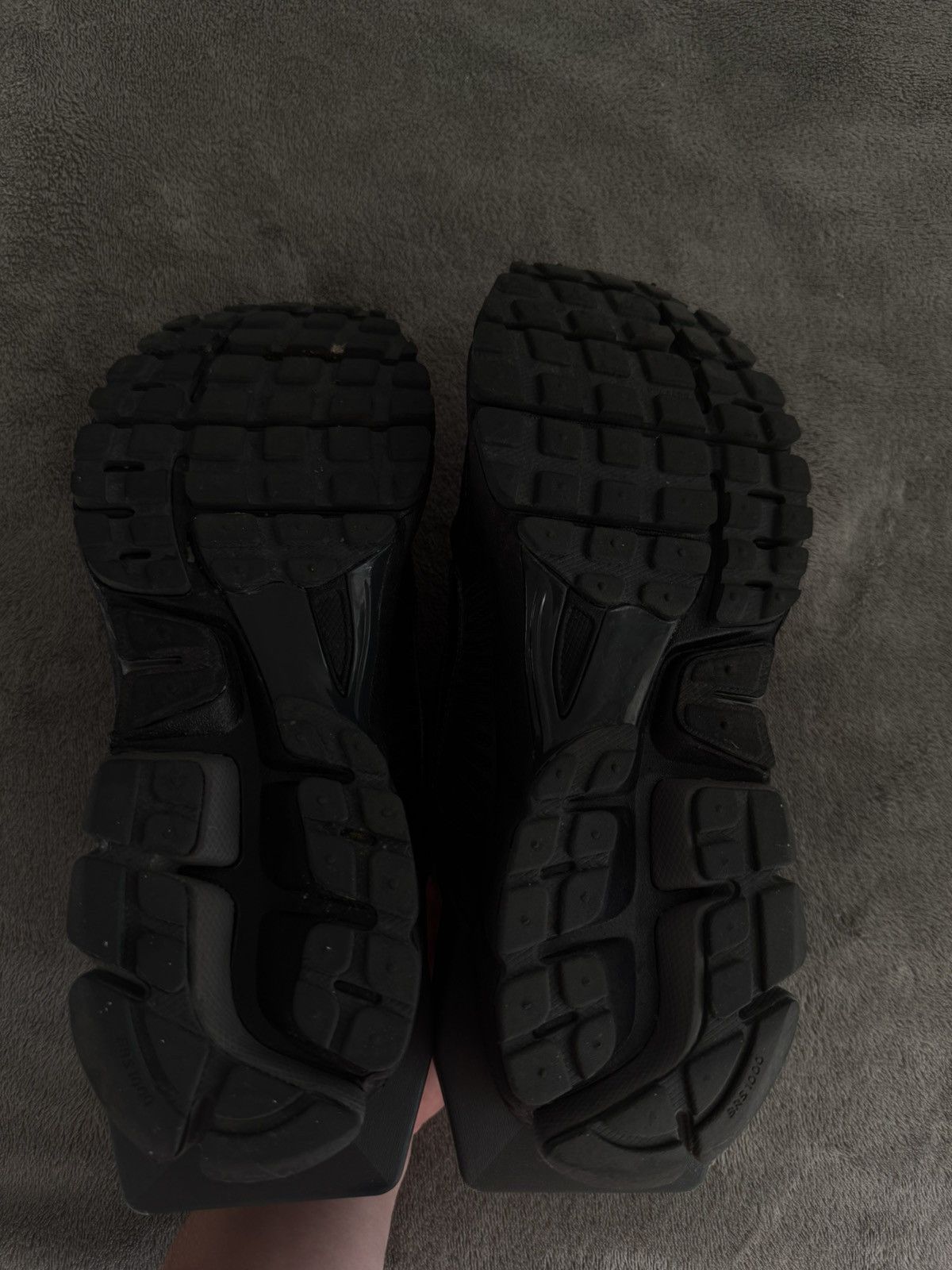 A-COLD-WALL* × Nike Nike Vomero ACW Size US 8.5 / EU 41-42 - 2 Thumbnail