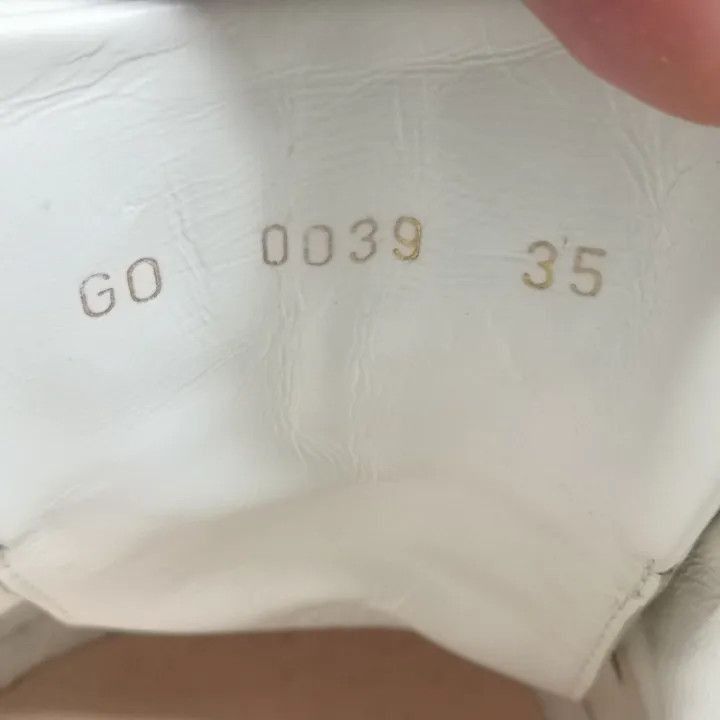 Louis Vuitton Louis Vuitton White Logo Sneakers for Men and Women -2508 Size US 5 / EU 37 - 5 Thumbnail