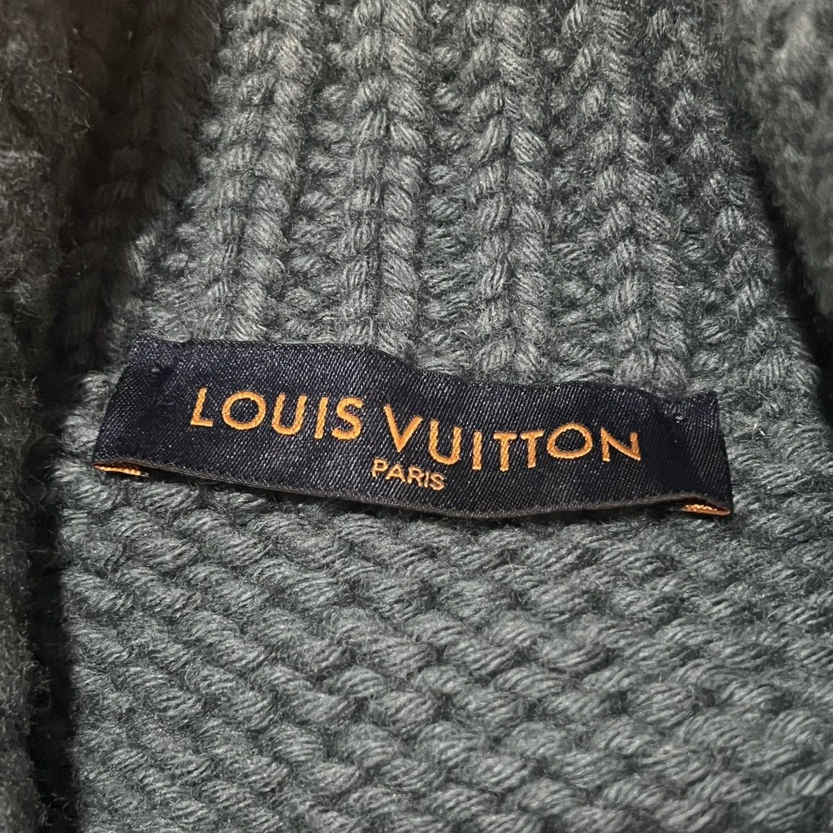 Louis Vuitton Louis Vuitton 2020SS Virgil Abloh Chunky Button Knit Jacket Size US M / EU 48-50 / 2 - 10 Thumbnail
