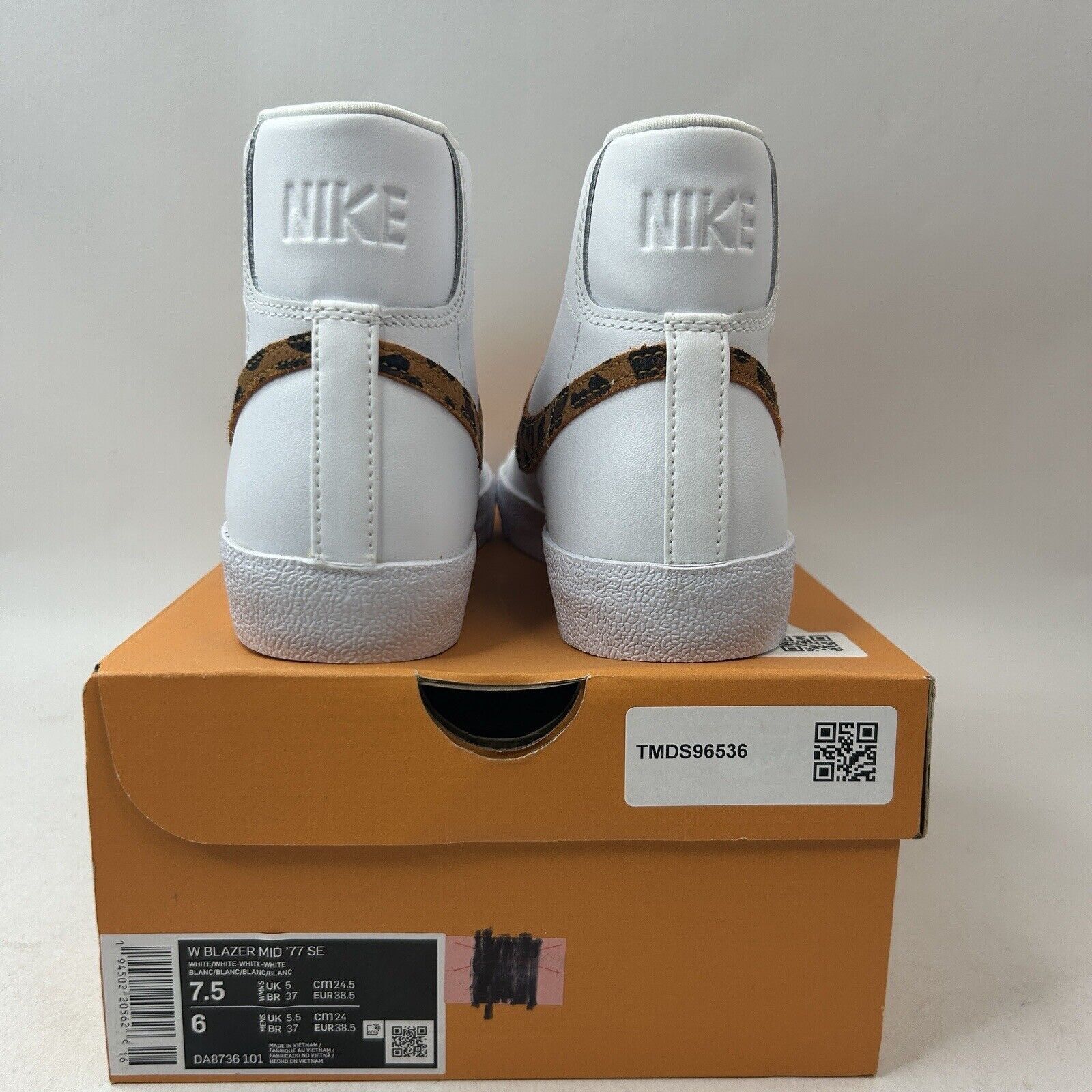 Nike Nike Blazer Mid ‘77 SE WMNS “Leopard” 2024 Size US 7.5 / IT 37.5 - 4 Thumbnail