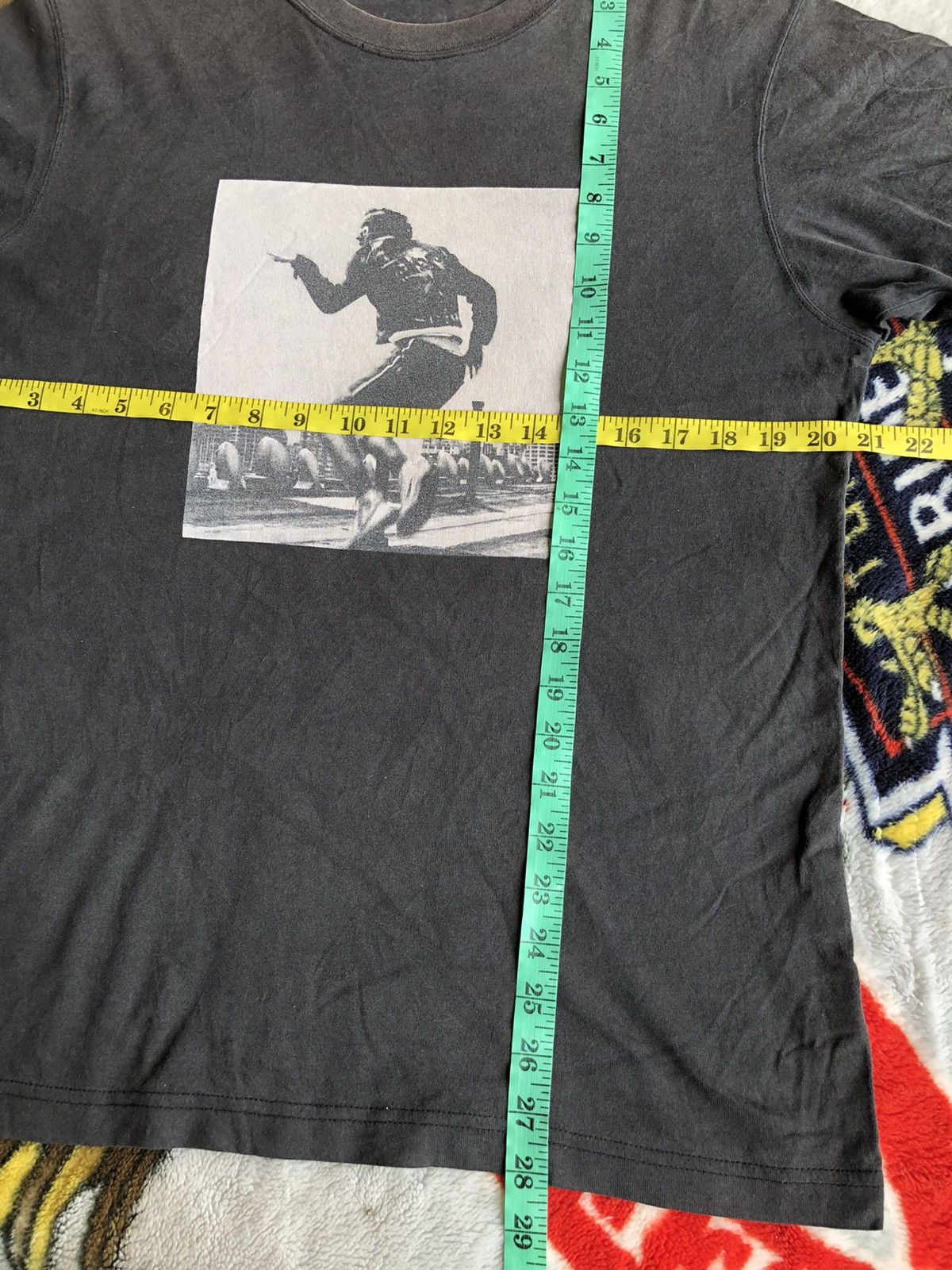 Keith Haring Vintage Keith Haring Estate Skateboard Shirt Faded Tee Size US M / EU 48-50 / 2 - 7 Thumbnail