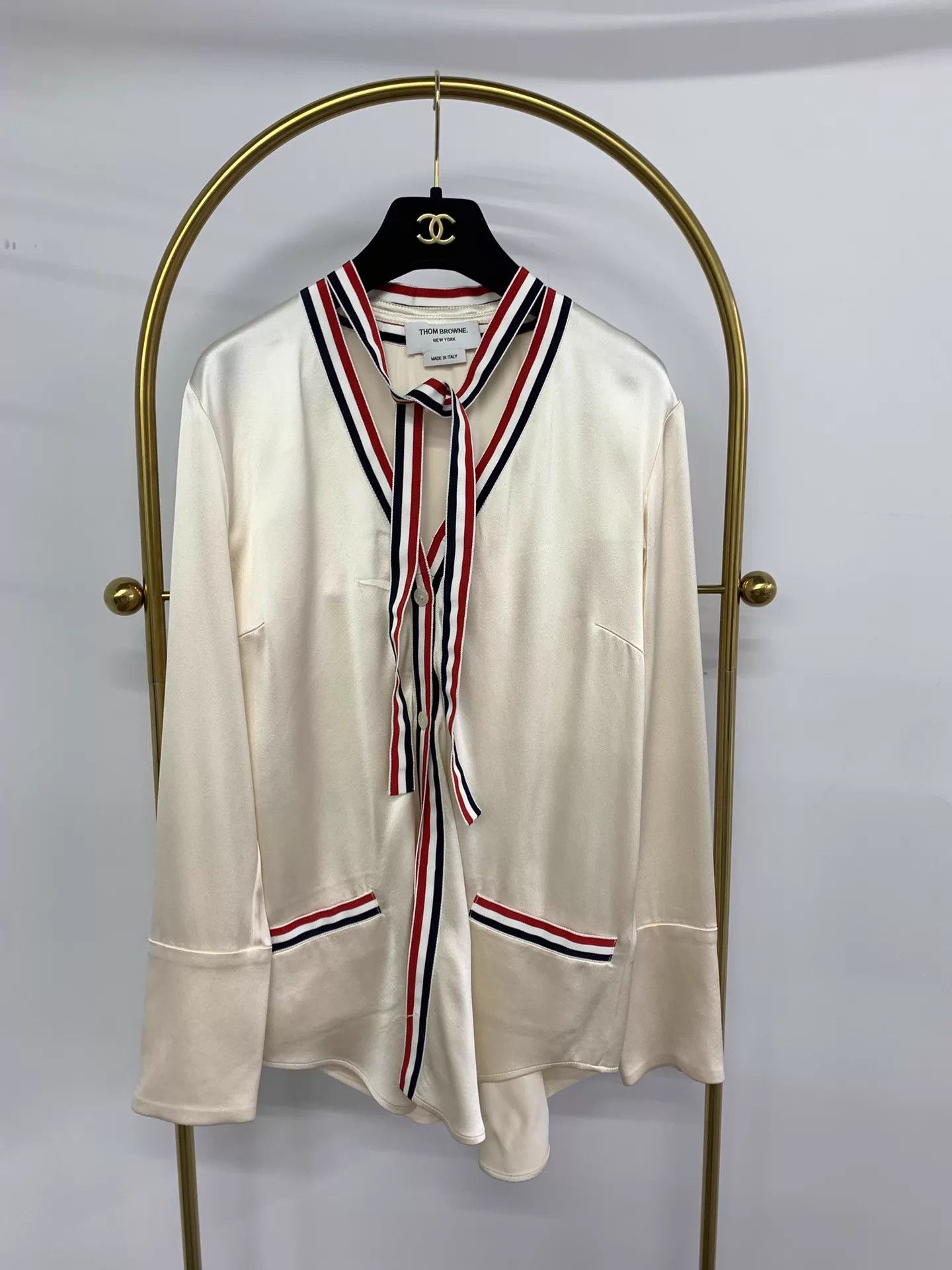 Thom Browne Thom Browne Ivory Stripe Silk shirts 38 New Size XS / US 0-2 / IT 36-38 - 1 Thumbnail