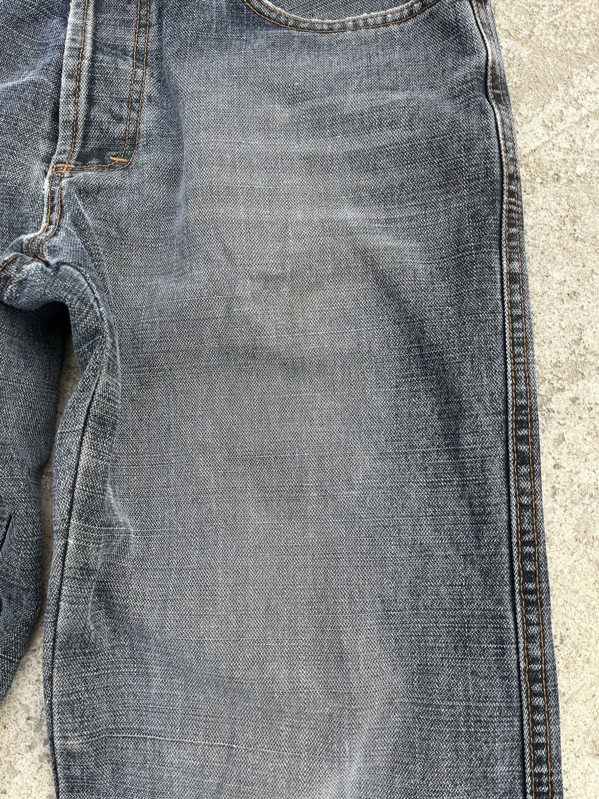 Japanese Brand × Moschino Moschino Vintage Big Logo Faded Distressed Denim Jeans Y2K Size US 30 / EU 46 - 15 Thumbnail