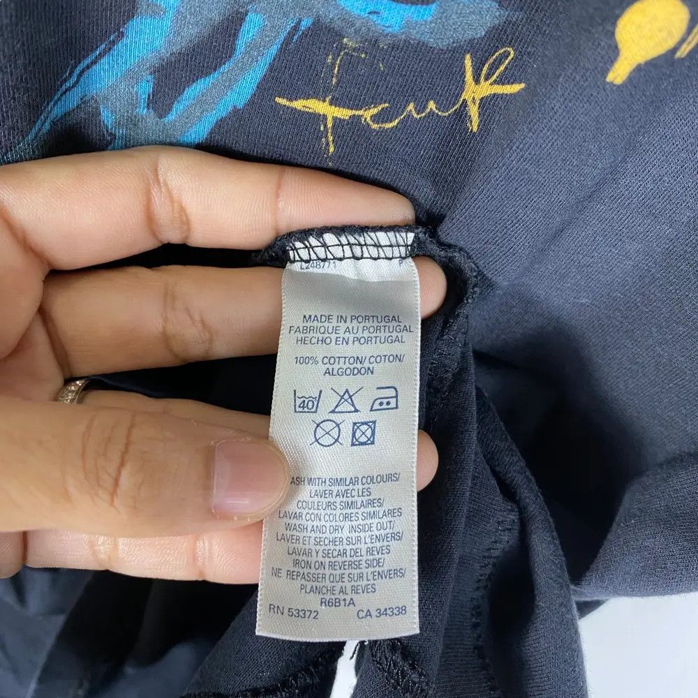 French Connection FRENCH CONNECTION Flowers Art Fcuk Tee Shirt Small Size Size US S / EU 44-46 / 1 - 6 Thumbnail