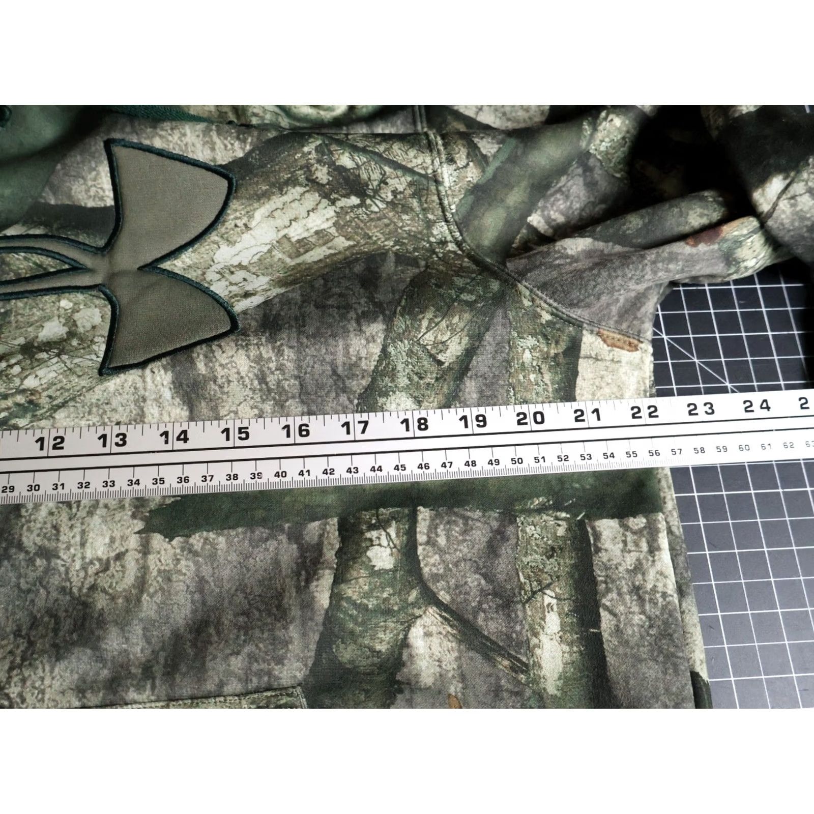 Under Armour Under armour Camouflage Hoodie Men's Medium Green Mossy Oak Tree Stand Camouflage Pullover Hooded Casual Regular Fit Logo Size US L / EU 52-54 / 3 - 5 Thumbnail