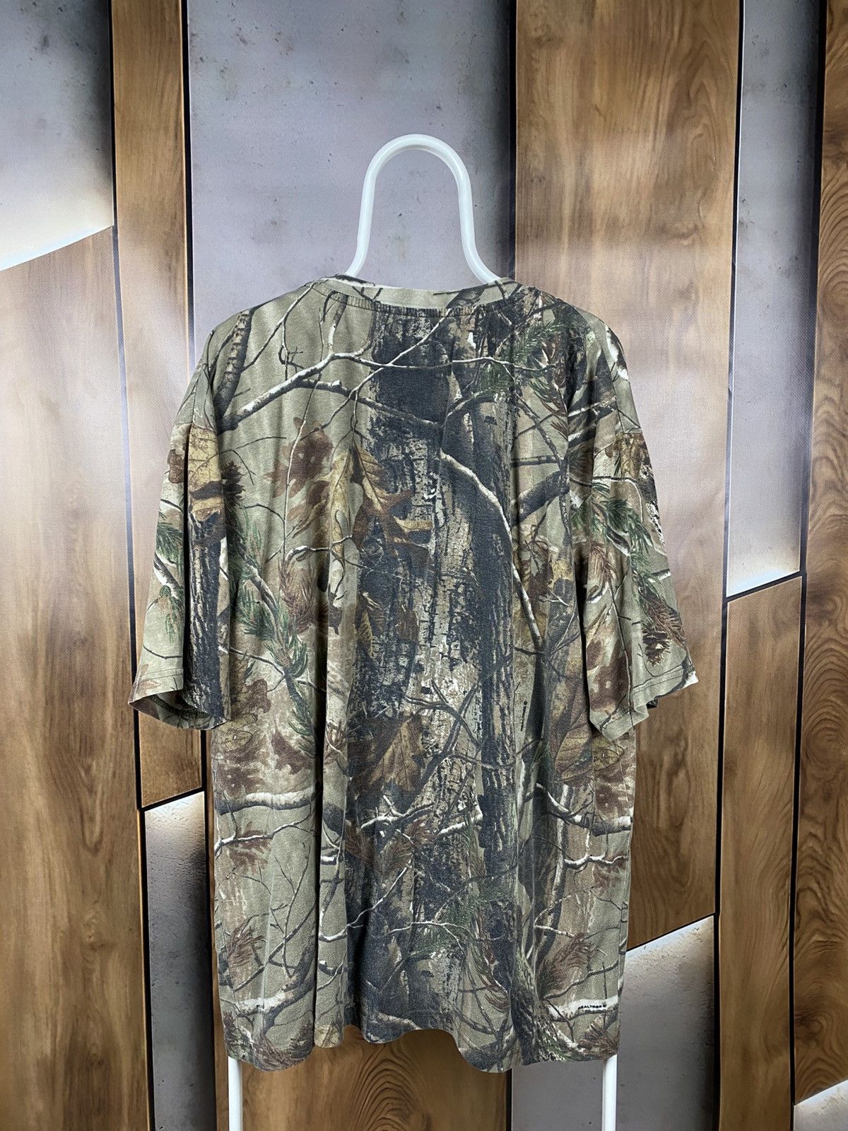 Realtree 🌳Vintage T-Shirt Realtree Overprint Monogram Tree Tee🌳 Size US XXL / EU 58 / 5 - 10 Thumbnail