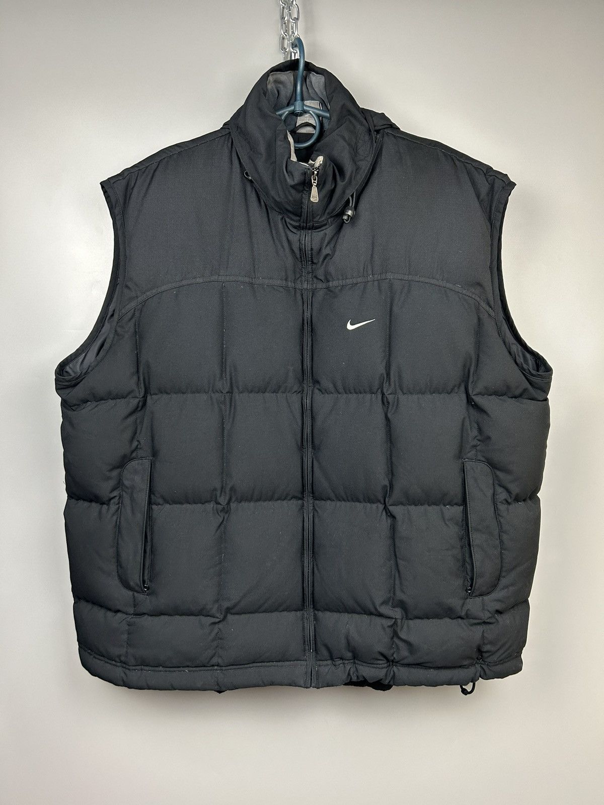 Nike × Vintage Vintage Y2K Nike Drill Black Puffer Down Vest Size US XXL / EU 58 / 5 - 1 Thumbnail