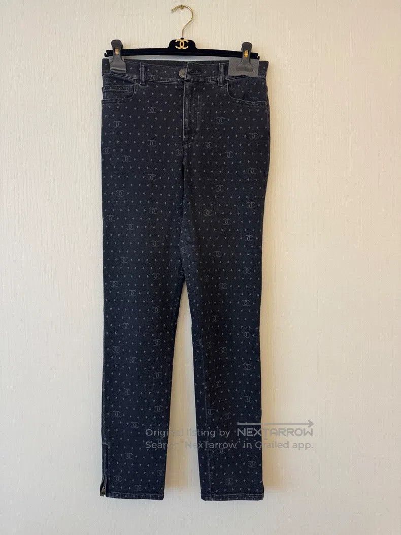 Chanel Chanel Black small double C narrow-footed jeans Size 38" / US 16 / IT 52 - 2 Thumbnail