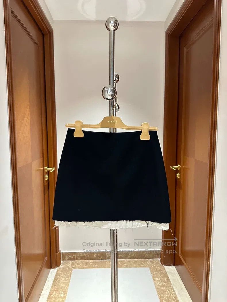 Miu Miu Miu Miu 36 overskirt Size 35" - 1 Thumbnail