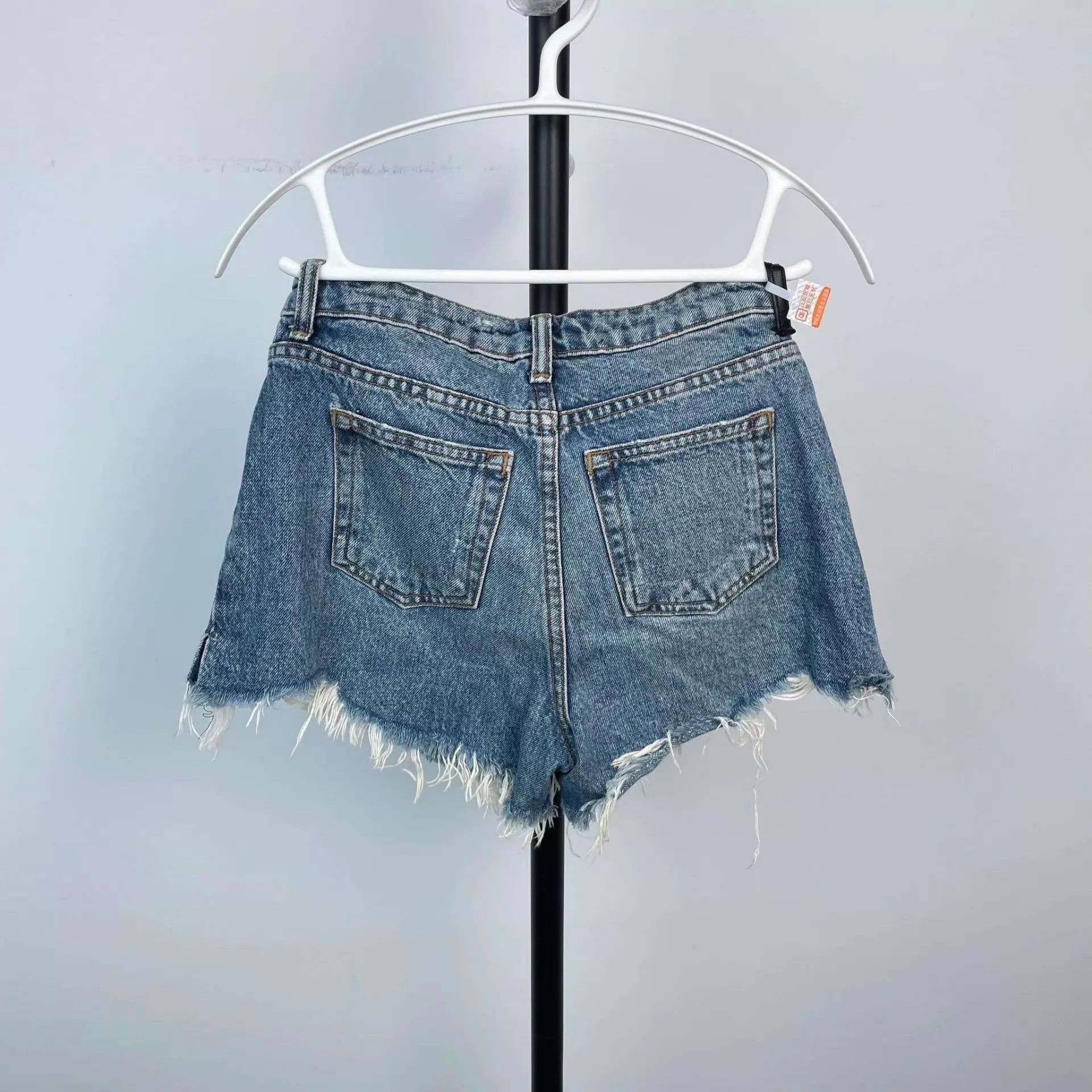 Alexander Wang Alexander Wang denim shorts size S blue 98 new Size 24" / US 00 / IT 34 - 2 Thumbnail