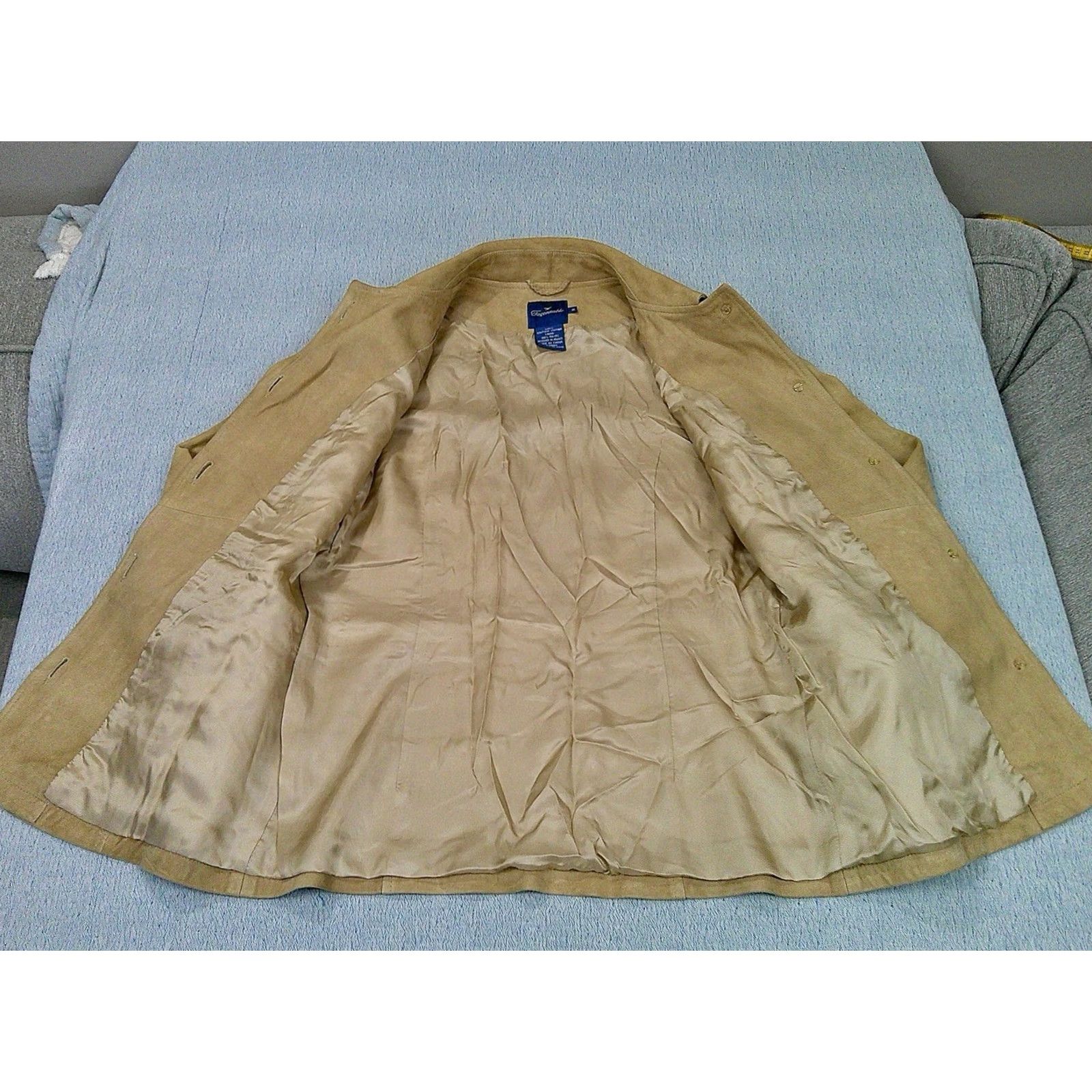 Faconnable Faconnable Goatskin Jacket Medium Women's Long Sleeve Button Down Beige Leather Size M / US 6-8 / IT 42-44 - 3 Thumbnail