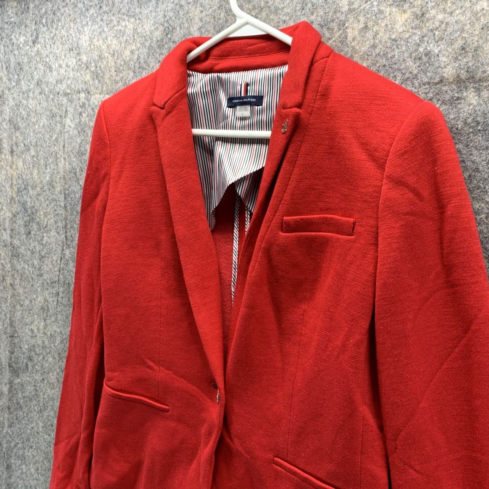 Tommy Hilfiger Tommy Hilfiger Blazer Womens 6 Red Long Sleeve Jacket Single-Breasted Dress Party/Cocktail Business Casual Outdoor Womens Velor? Size M / US 6-8 / IT 42-44 - 4 Thumbnail
