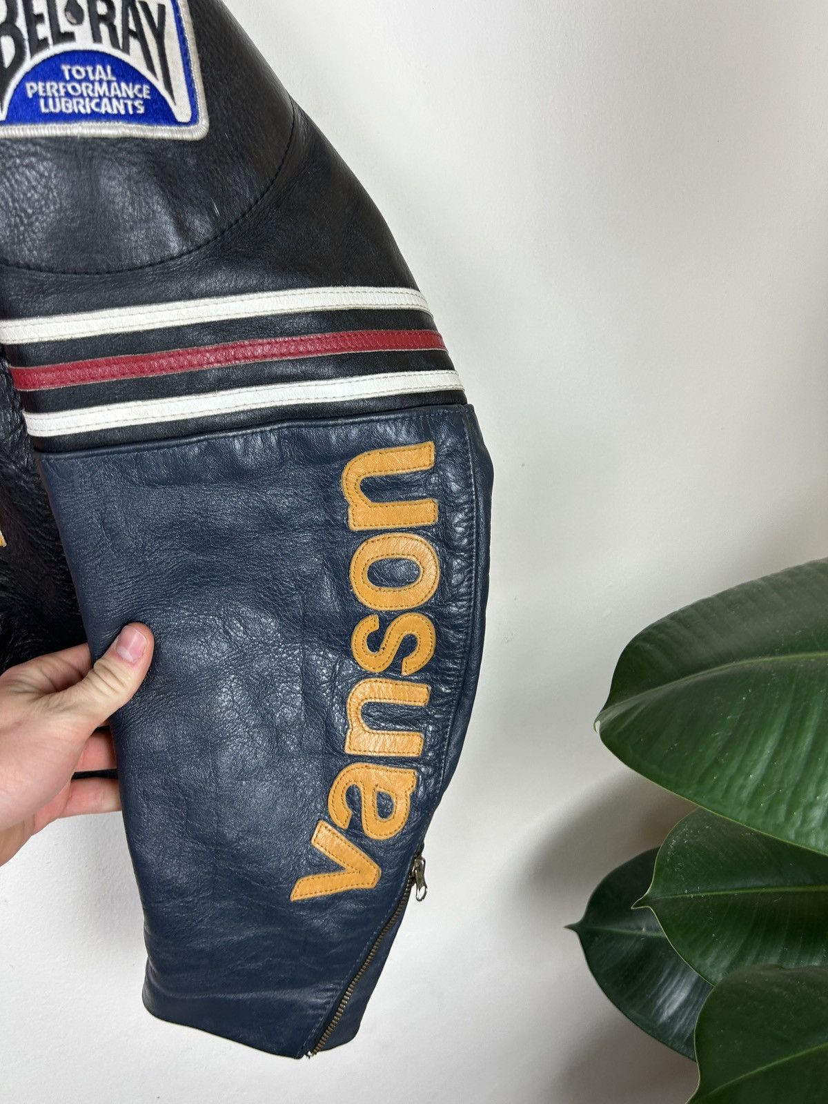 Vanson Leathers × Vintage Vintage Vanson Leather Bikers Jacket Size US L / EU 52-54 / 3 - 6 Thumbnail