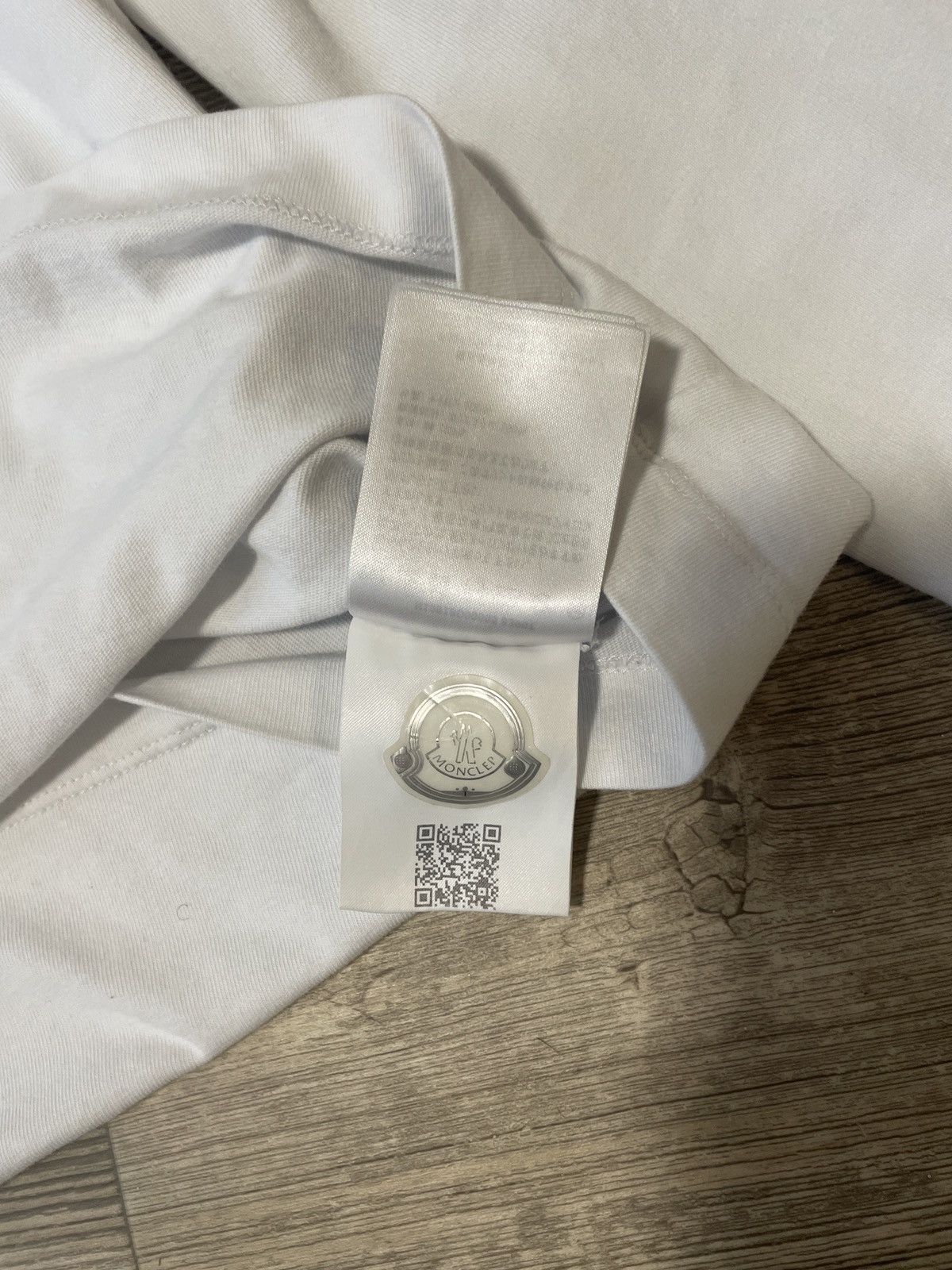 Moncler Moncler long sleeve Size US L / EU 52-54 / 3 - 6 Thumbnail