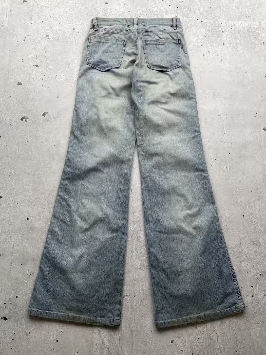 Japanese Brand × Vintage Vintage Flared Worn Jeans Size 26" / US 2 / IT 38 - 7 Thumbnail