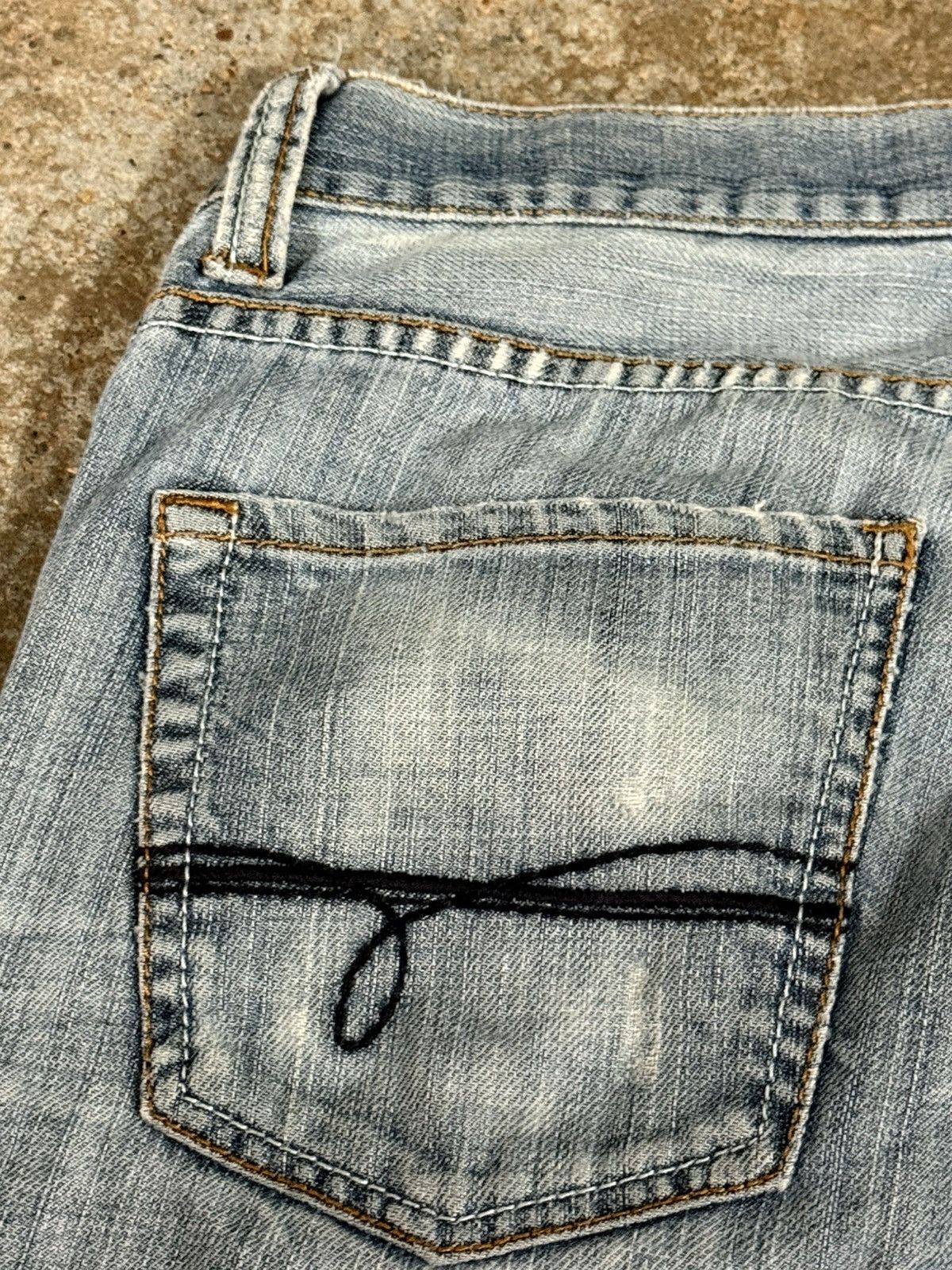 7 For All Mankind 7 For All Mankind Distressed Ripped Knee Cut Denim Boot Jean Size US 29 - 11 Thumbnail