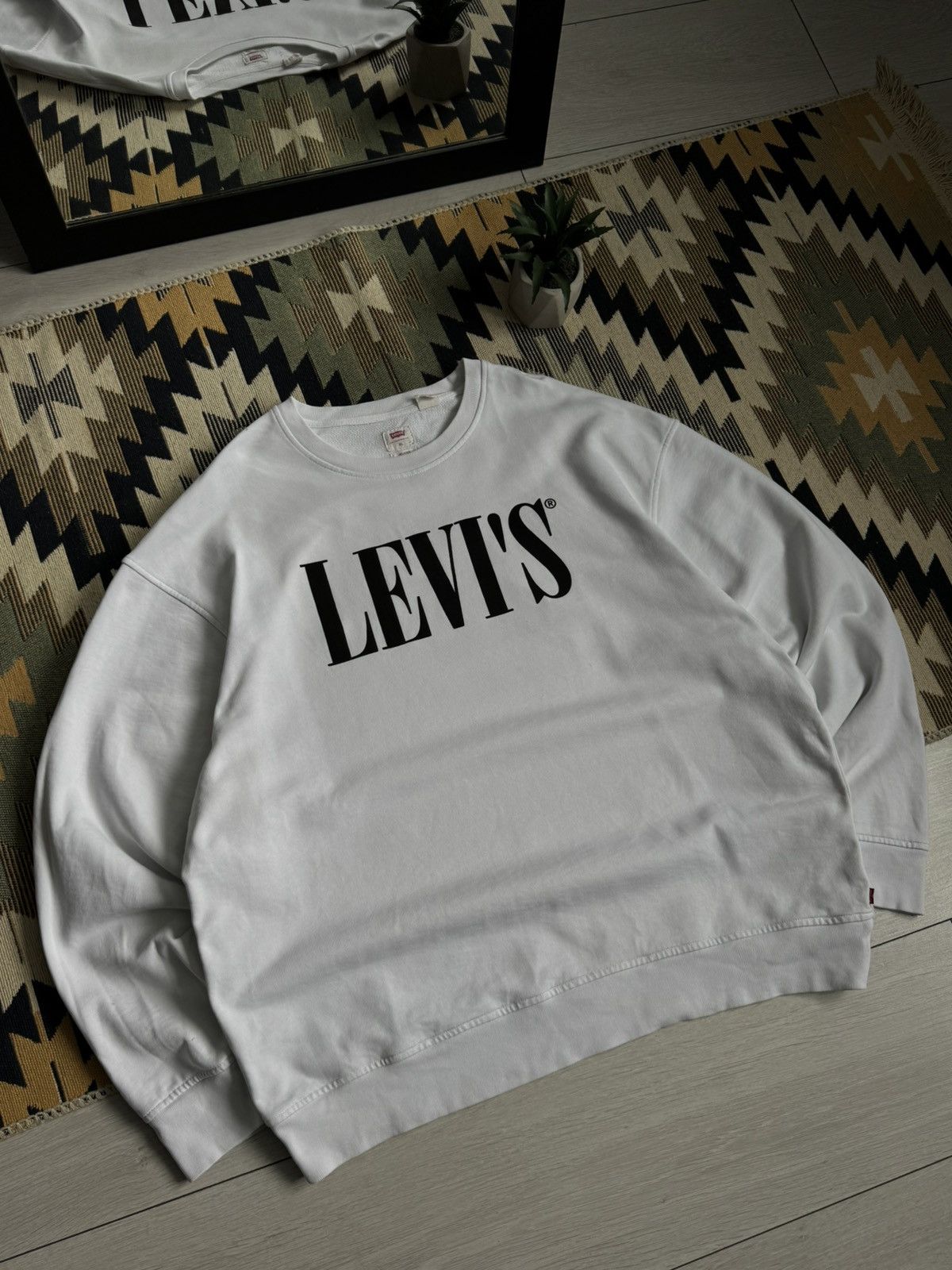 Levi's Vintage Levi’s Big Logo Sweatshirt Size US XL / EU 56 / 4 - 2 Thumbnail
