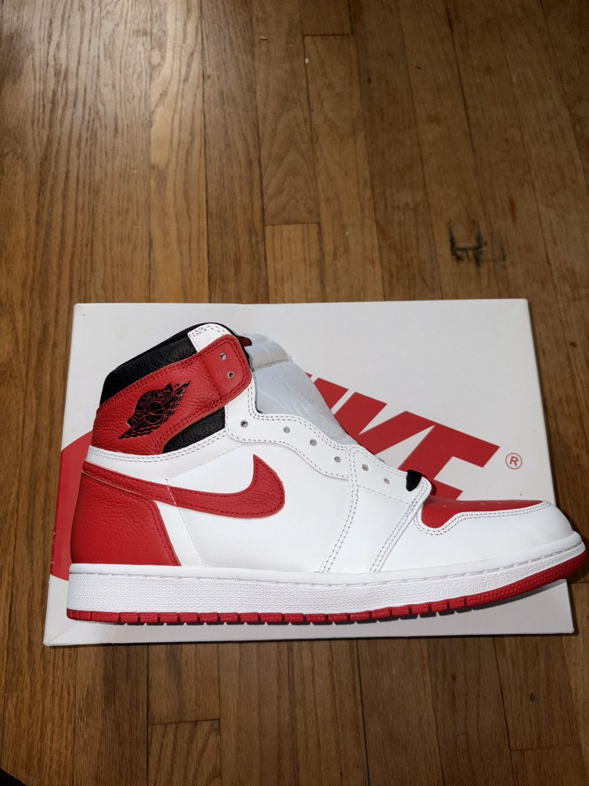 Jordan Brand × Nike Air Jordan 1 Retro High OG Heritage Size US 11.5 / EU 44-45 - 7 Thumbnail