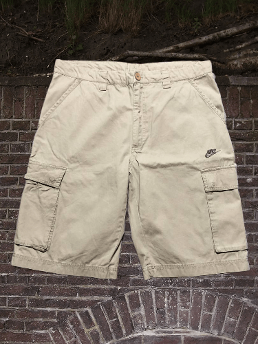 Nike Nike Shorts Size US 34 / EU 50 - 1 Thumbnail