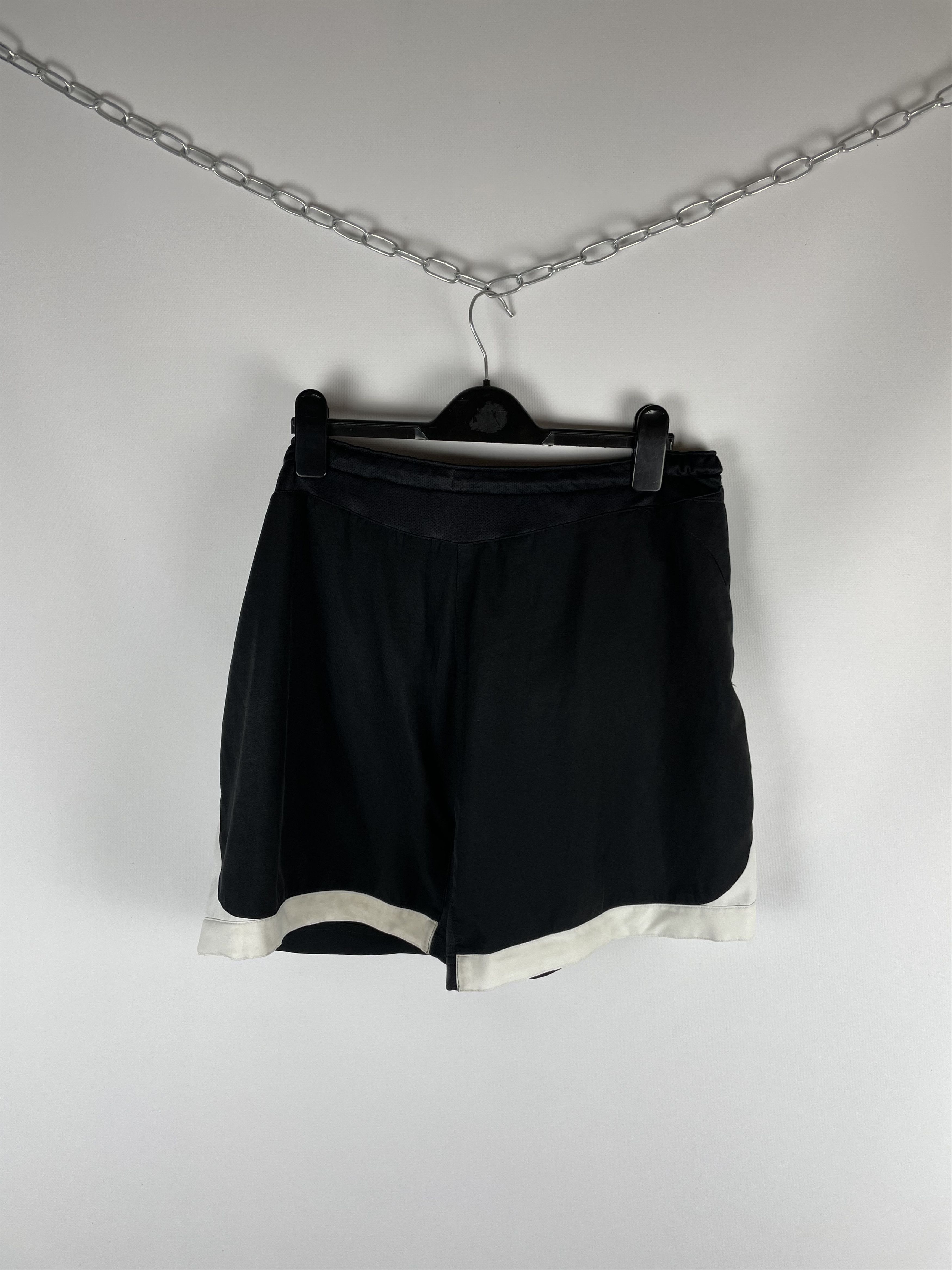 Nike × Vintage Mens Vintage Adidas FC Manchester United shorts soccer rare Size US 32 / EU 48 - 8 Thumbnail