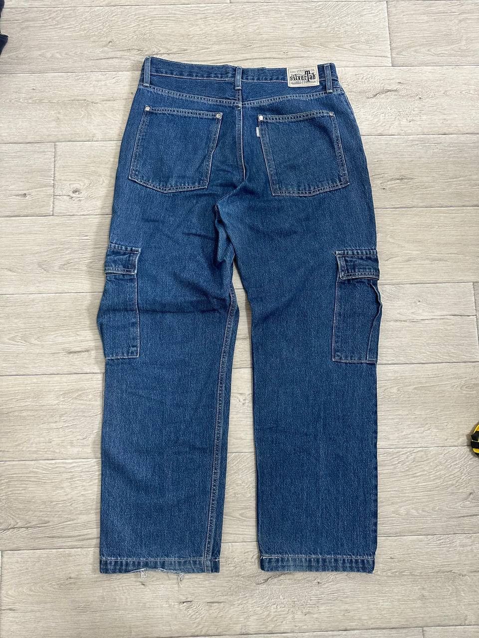 Levi's Levi's SilverTab '94 Baggy Cargo Jeans Medium Wash Pants W31 Size US 31 - 1 Thumbnail