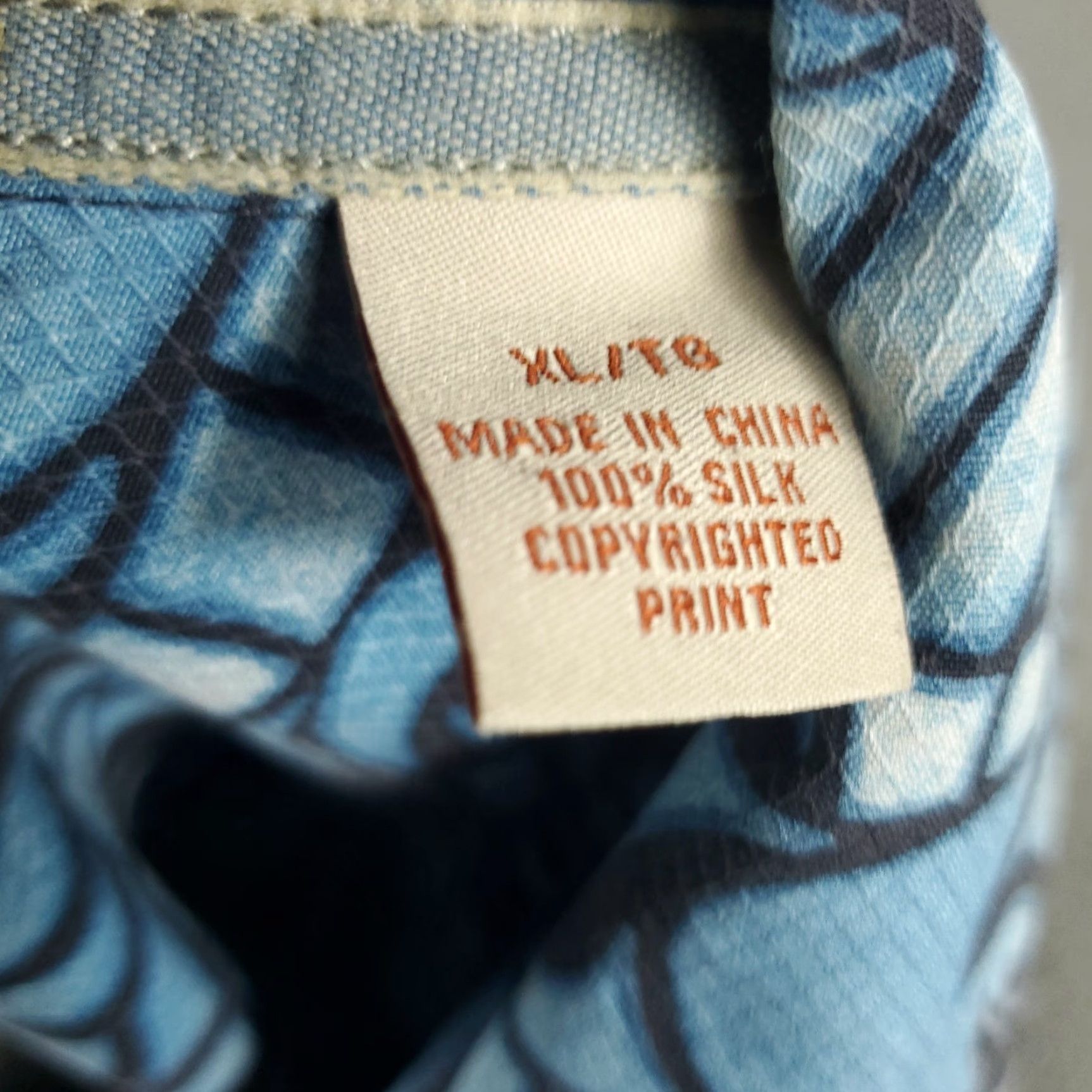 Tommy Bahama Tommy Bahama Shirt Mens XL Blue Silk Striped Button-Up Pockets Aloha Hawaiian Size US XL / EU 56 / 4 - 7 Thumbnail