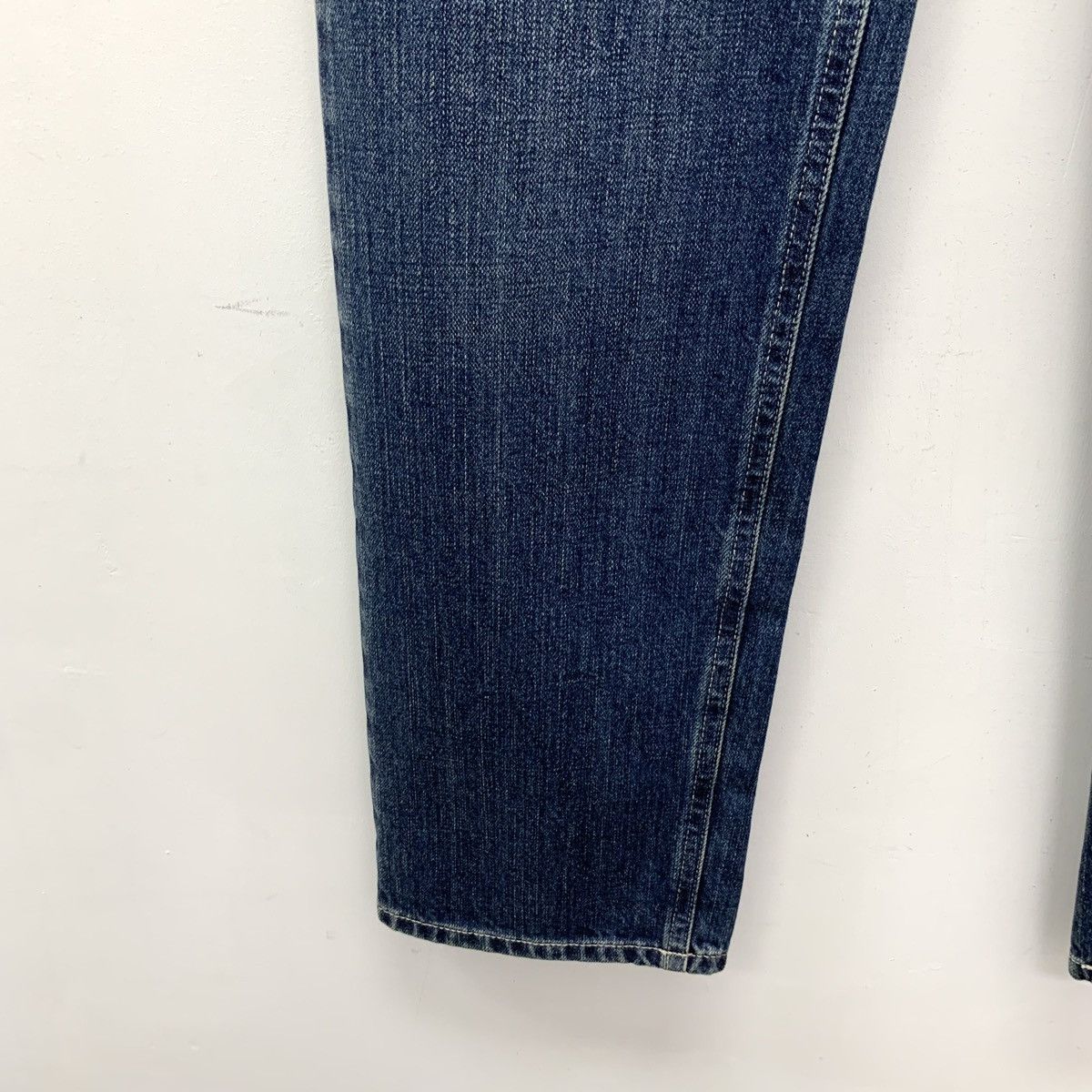 Miu Miu Miu Miu 23SS Dark Blue Logo Letter Cotton Denim Pants K26WX Size 26" / US 2 / IT 38 - 5 Thumbnail