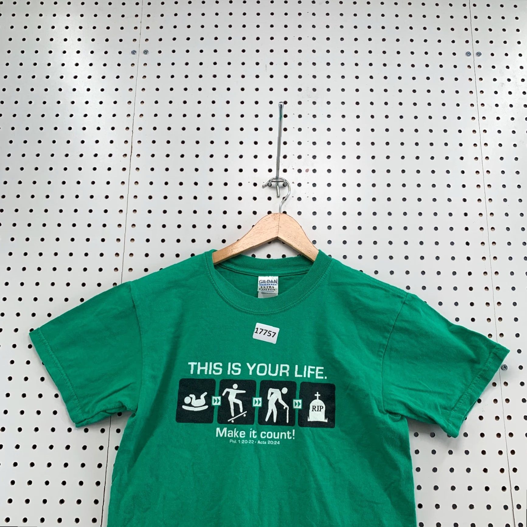 Gildan Vintage This IS Your Life Make It Count Shirt Green Adult Small Short Sleeve Crew Neck Unisex T-Shirt, 100% Cotton, Gildan, Funny Pattern, 90s Theme Size US S / EU 44-46 / 1 - 5 Thumbnail