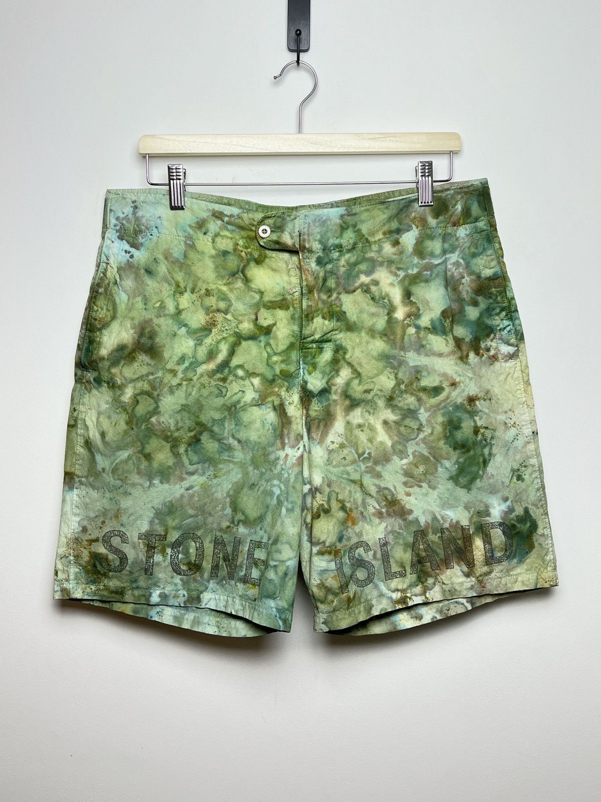 Stone Island stone island 80s tie dye mesh shorts m-l Size US 34 / EU 50 - 1 Thumbnail