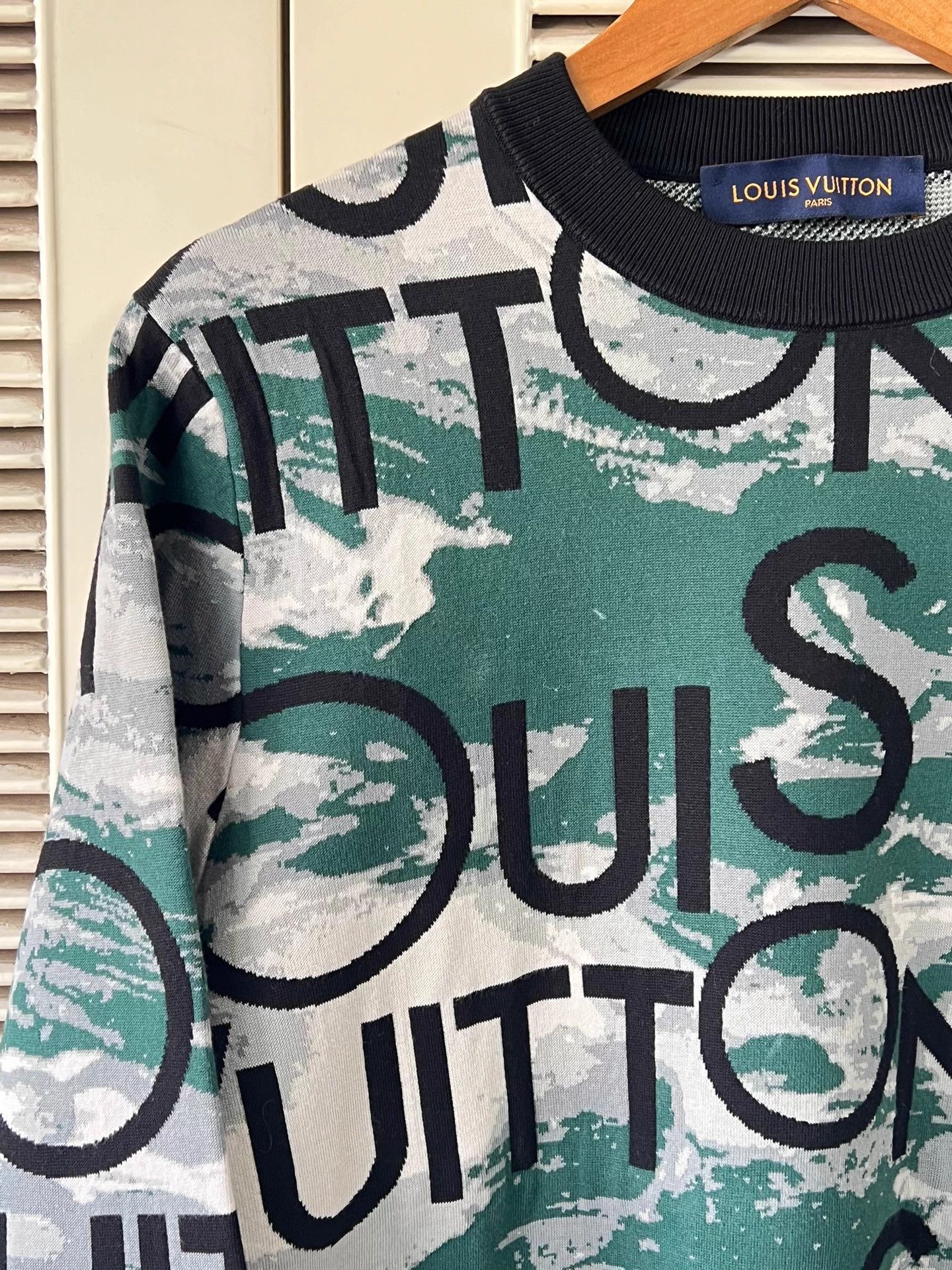 Louis Vuitton Louis Vuitton Men's Allover Logo Green Colorblock M Sweater Size US M / EU 48-50 / 2 - 4 Thumbnail