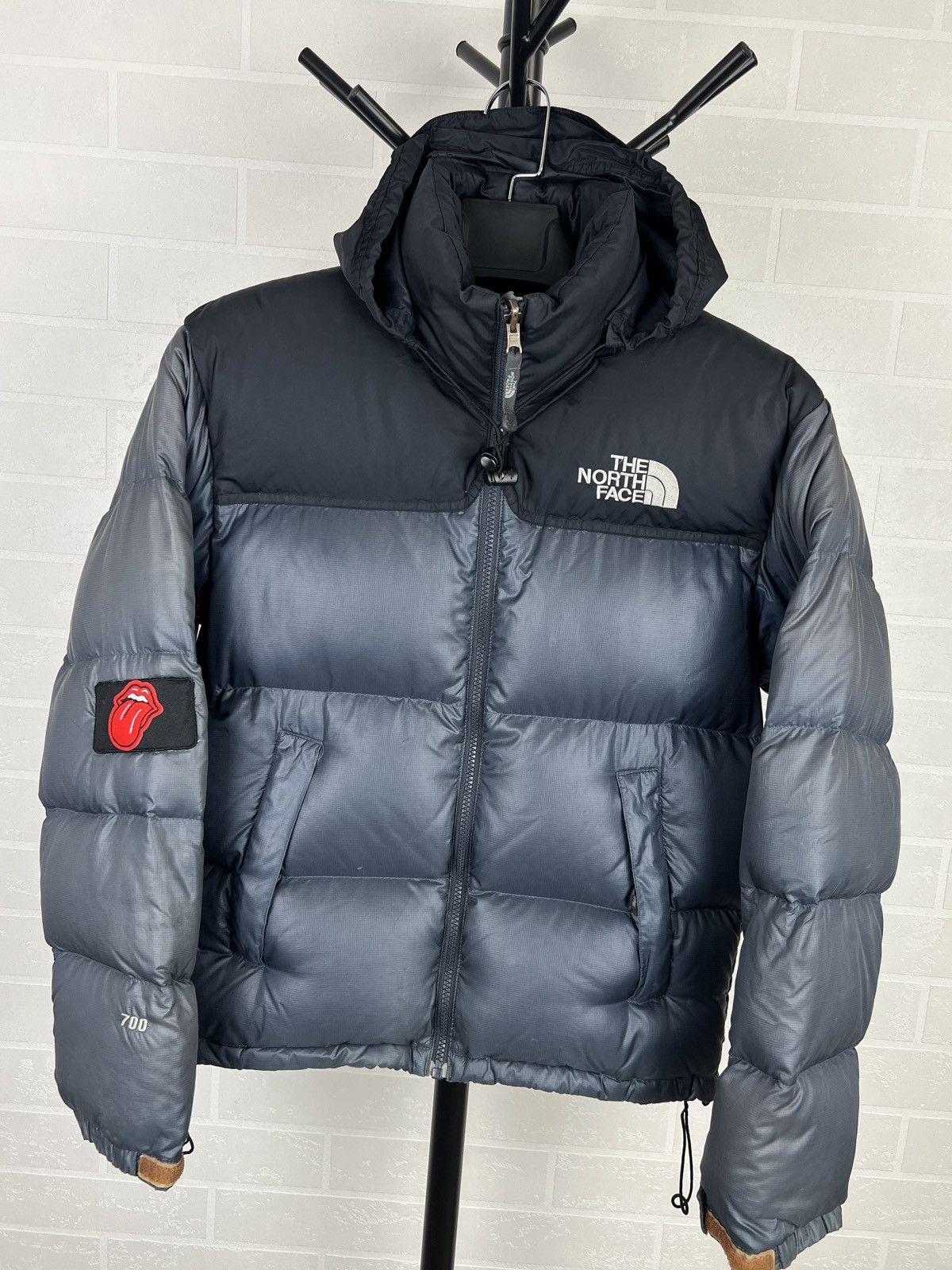 The North Face THE NORTH FACE Down Puffer Jacket Nuptse 700 Logo Mens Size US XS / EU 42 / 0 - 3 Thumbnail