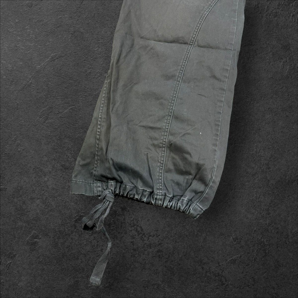 Vintage Vintage Forecast Utility Cargo Pants Military Woman’s Size 30" / US 8 / IT 44 - 7 Thumbnail