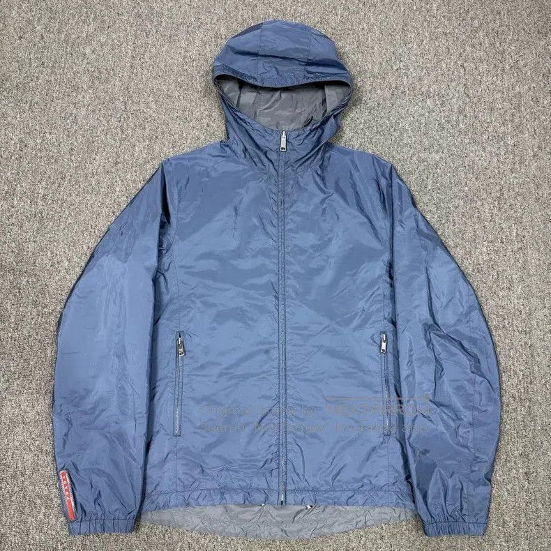 Prada Prada Blue Reversible Nylon Hooded Jacket. Size US L / EU 52-54 / 3 - 1 Thumbnail