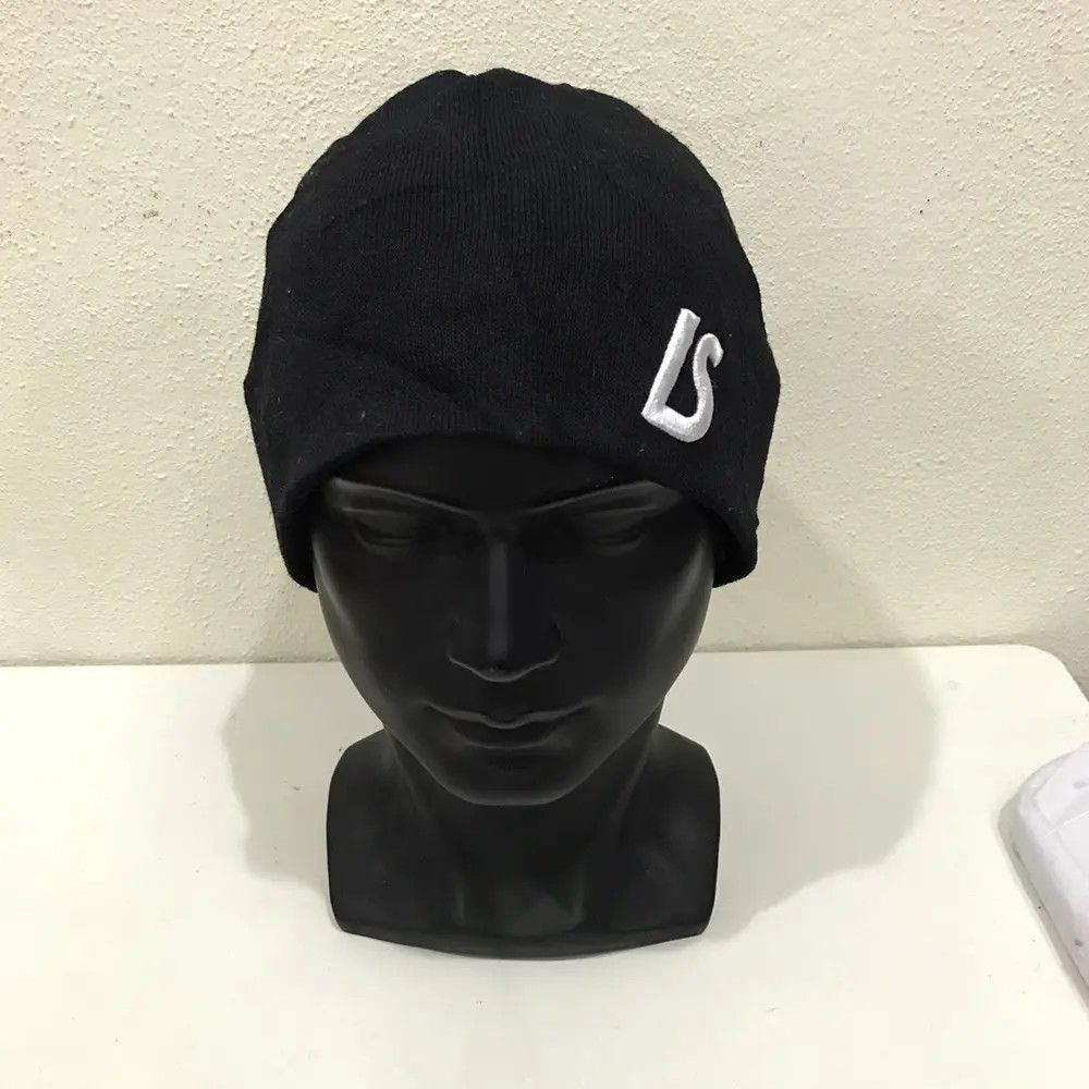 Vintage Luzesombra Plain Beanie Hat Size ONE SIZE - 3 Thumbnail