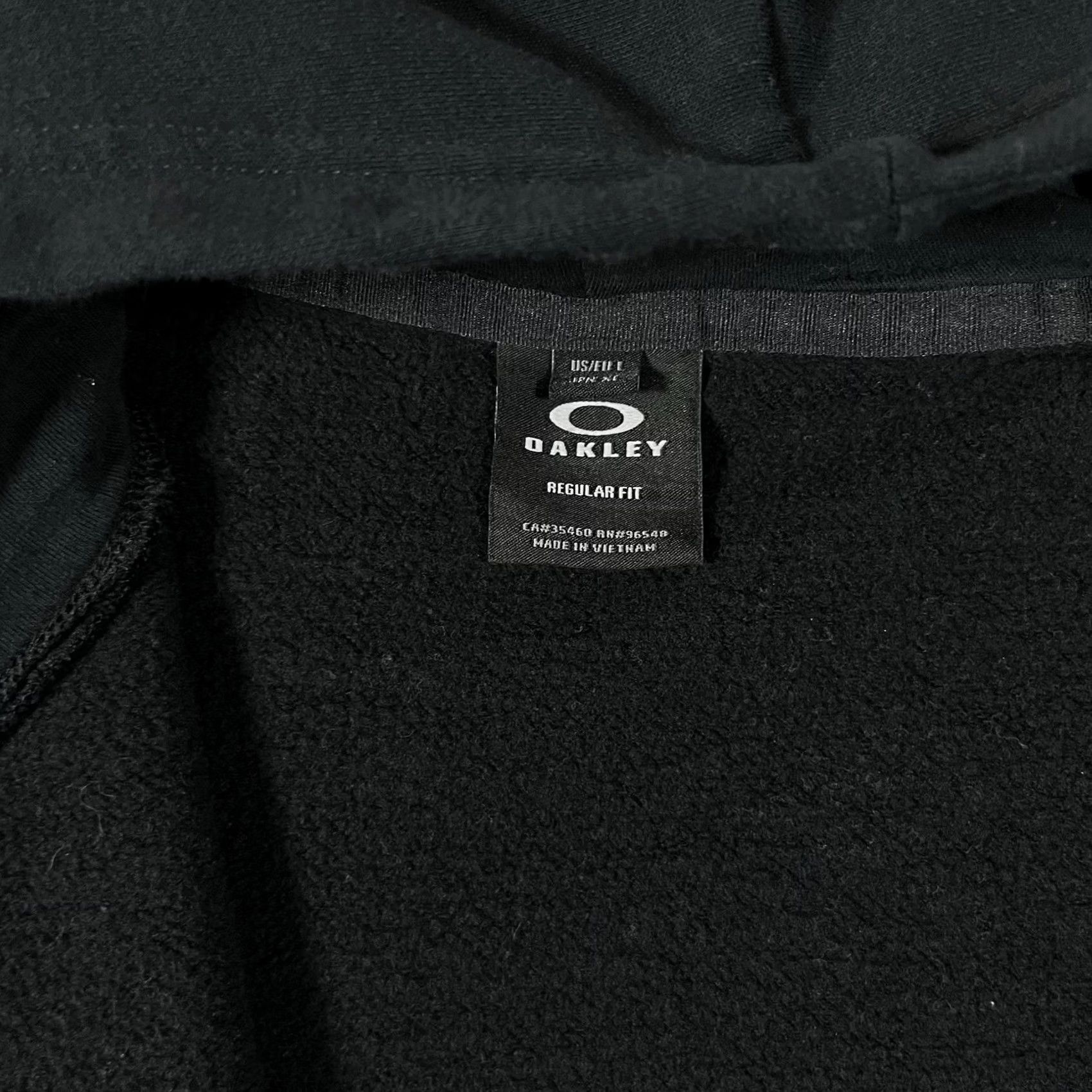 Oakley Oakley Hoodie Mens L Black Full Zip Center O Logo Sweatshirt Y2K Skate Surf Size US L / EU 52-54 / 3 - 2 Thumbnail