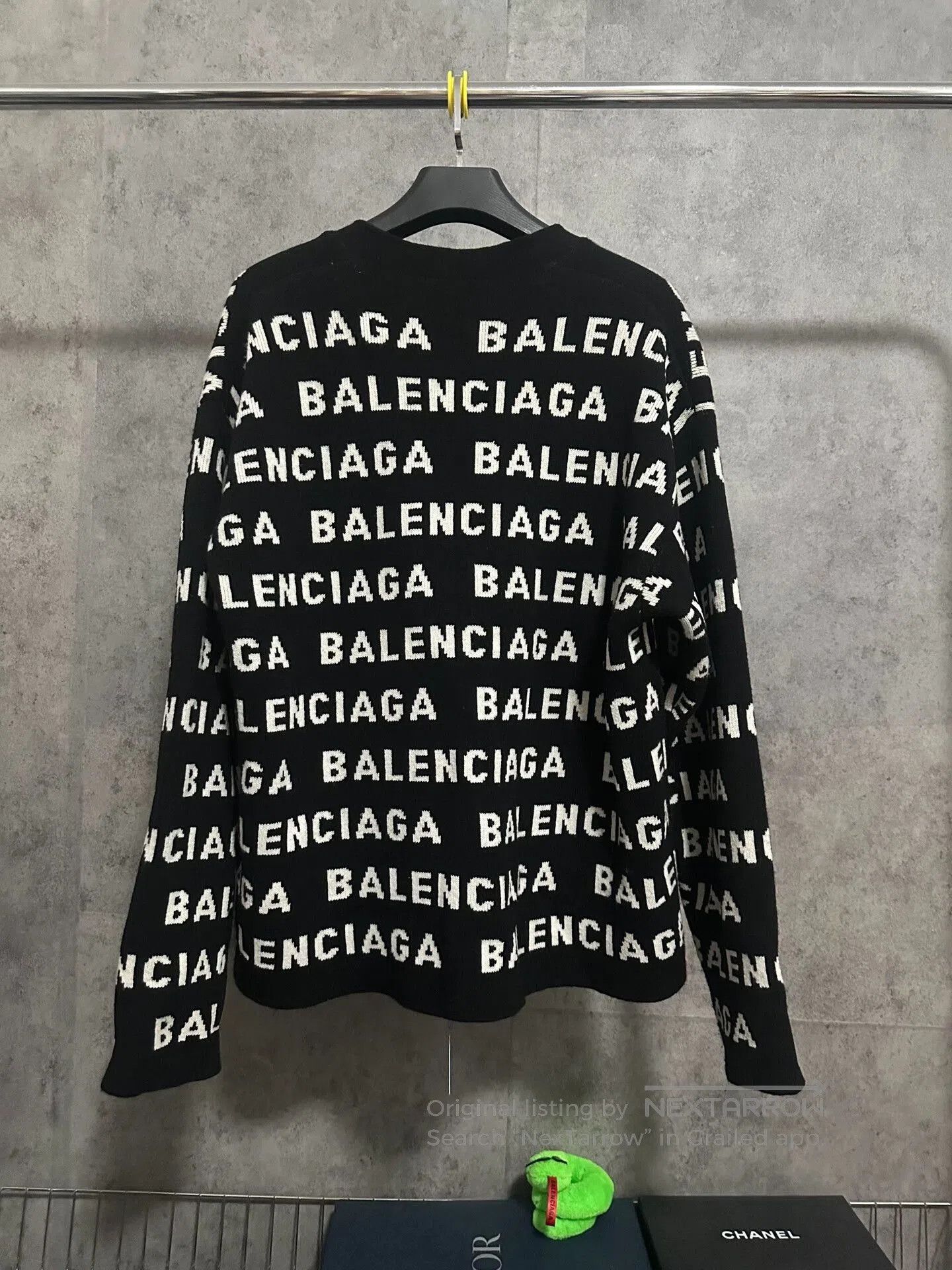 Balenciaga balenciaga logo sweater cardigan in black. Size US L / EU 52-54 / 3 - 4 Thumbnail