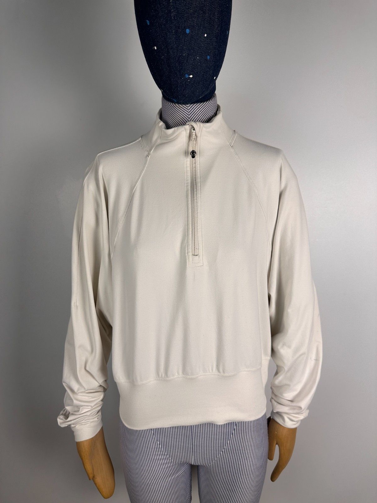 Lululemon Lululemon Half Zip Pullover Womens White Size L Size L / US 10 / IT 46 - 1 Thumbnail