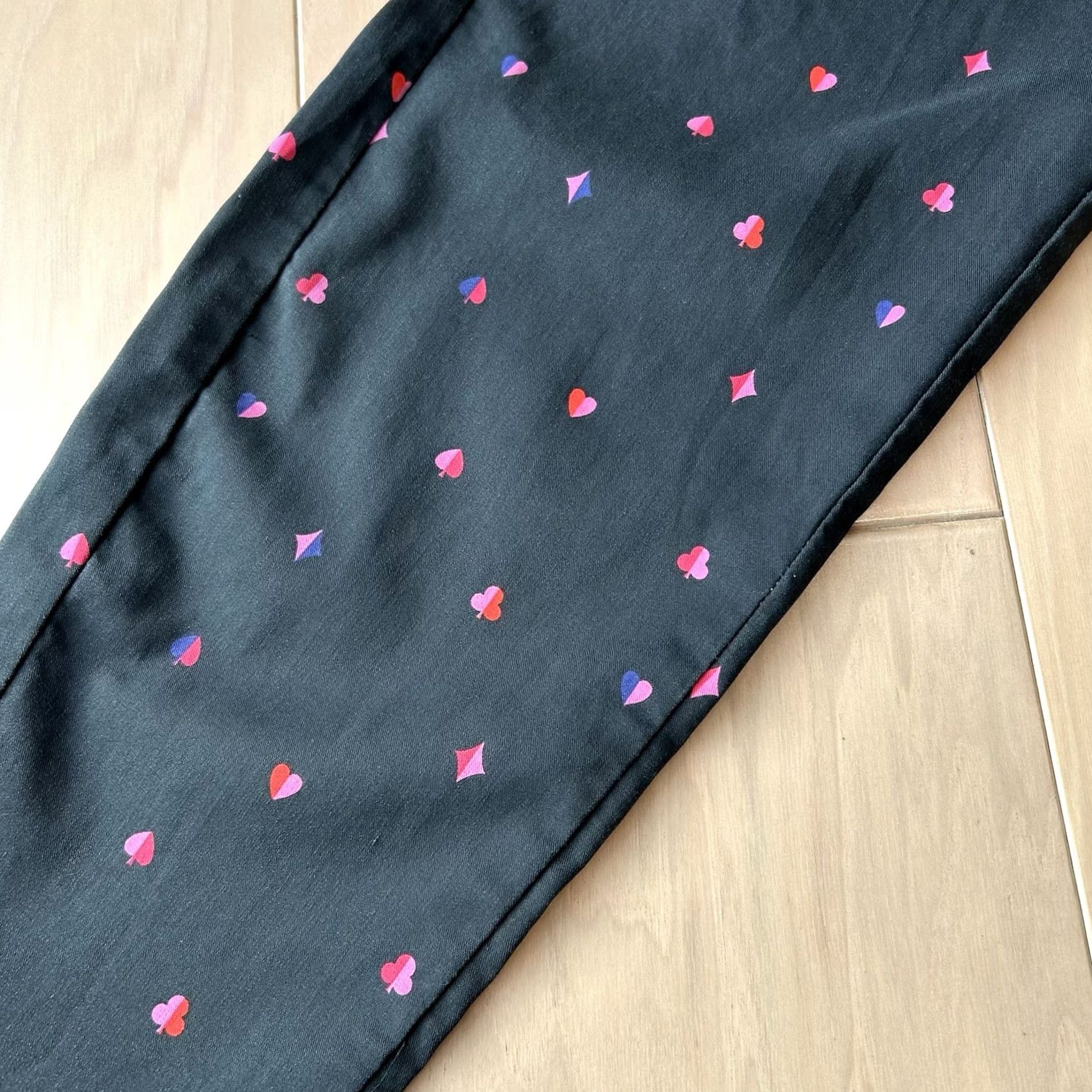Marine Layer Marine Layer Re-Spun Allison Queen Of Hearts Pant Women’s Medium 26” Inseam Size 32" / US 10 / IT 46 - 5 Thumbnail