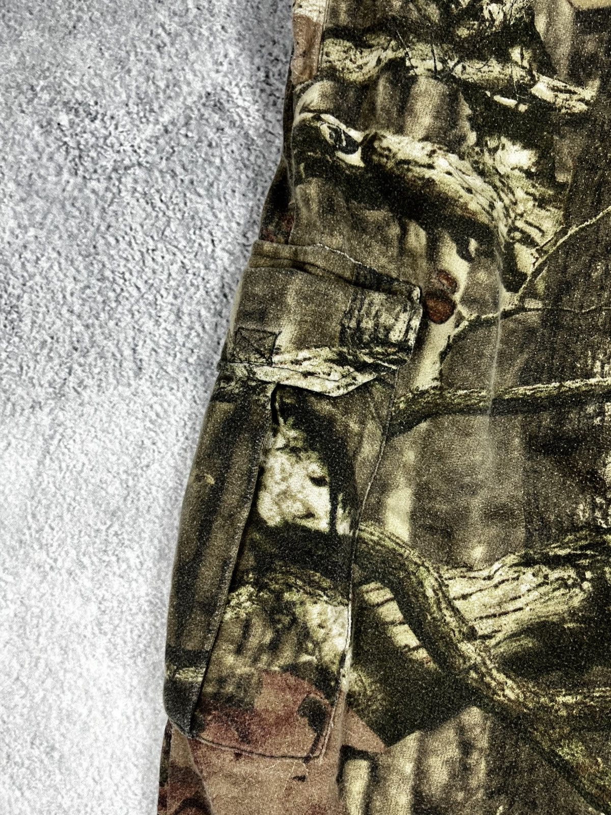 Vintage Vintage Realtree 3D Camo Baggy Trackpants Size US 35 - 5 Thumbnail