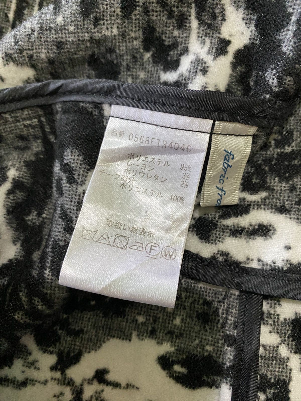 Japanese Brand Fur Raymayers Fabric From ITALY Monochrome Jacket Zip Hoodie Size US M / EU 48-50 / 2 - 18 Thumbnail
